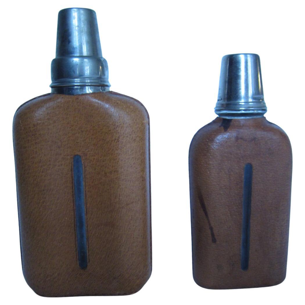 Paire d'écharpes originales d'Aubock enveloppées de cuir