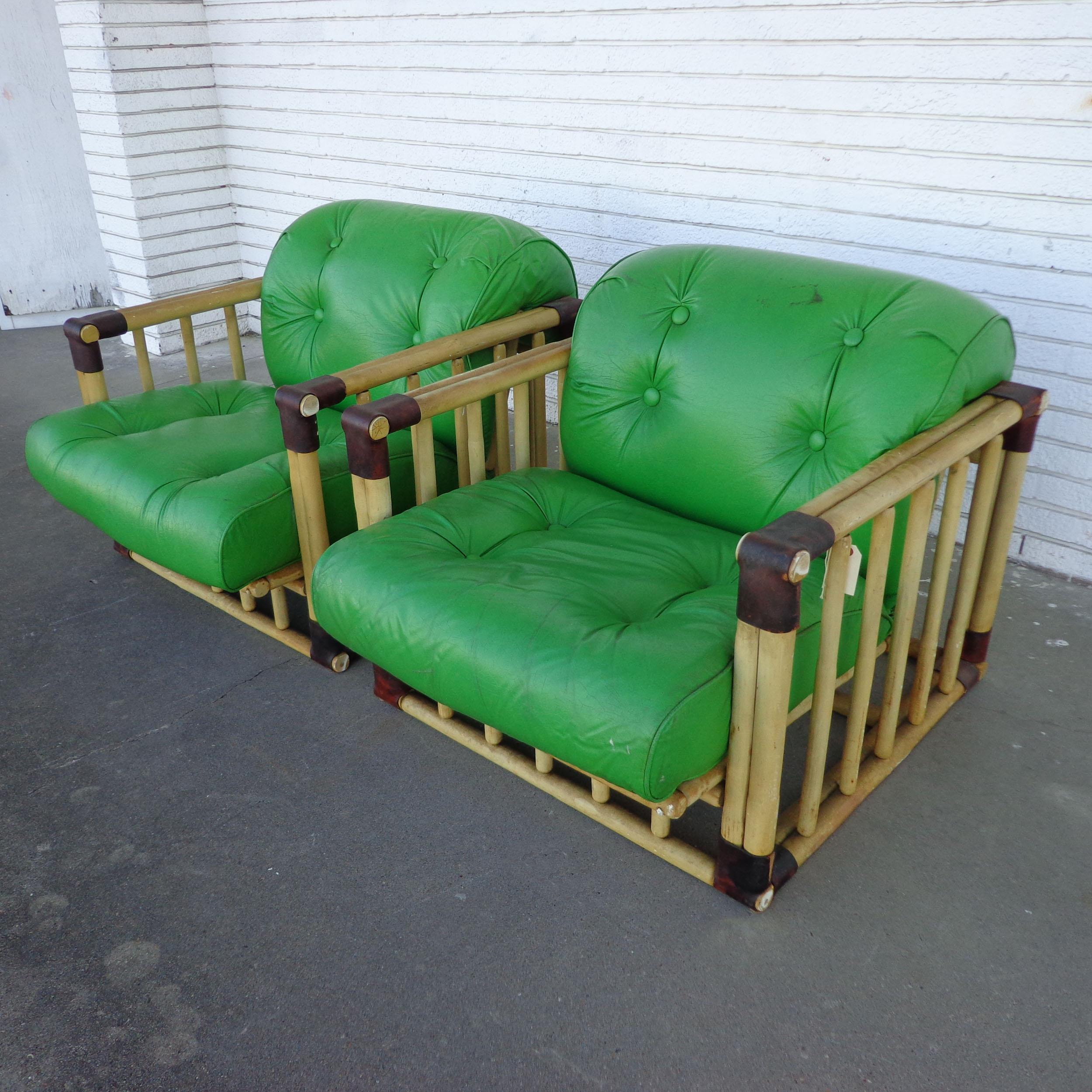 20th Century Pair of Original Bamboo Tufted Green Rattan Lounge Chairs by Ficks Reed, 1970's For Sale