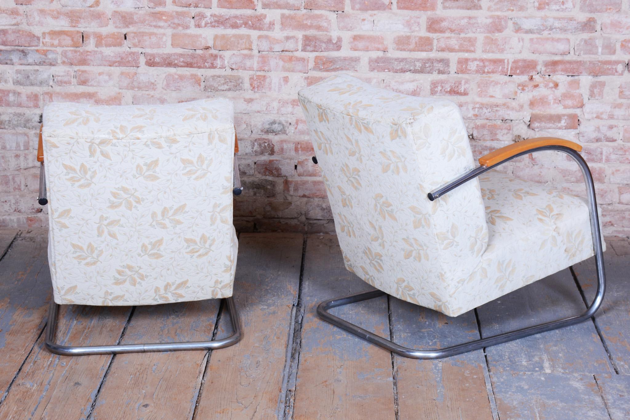 20ième siècle Paire de fauteuils Bauhaus originaux, par Mücke & Melder, hêtre, chrome, tchèque, années 1930 en vente
