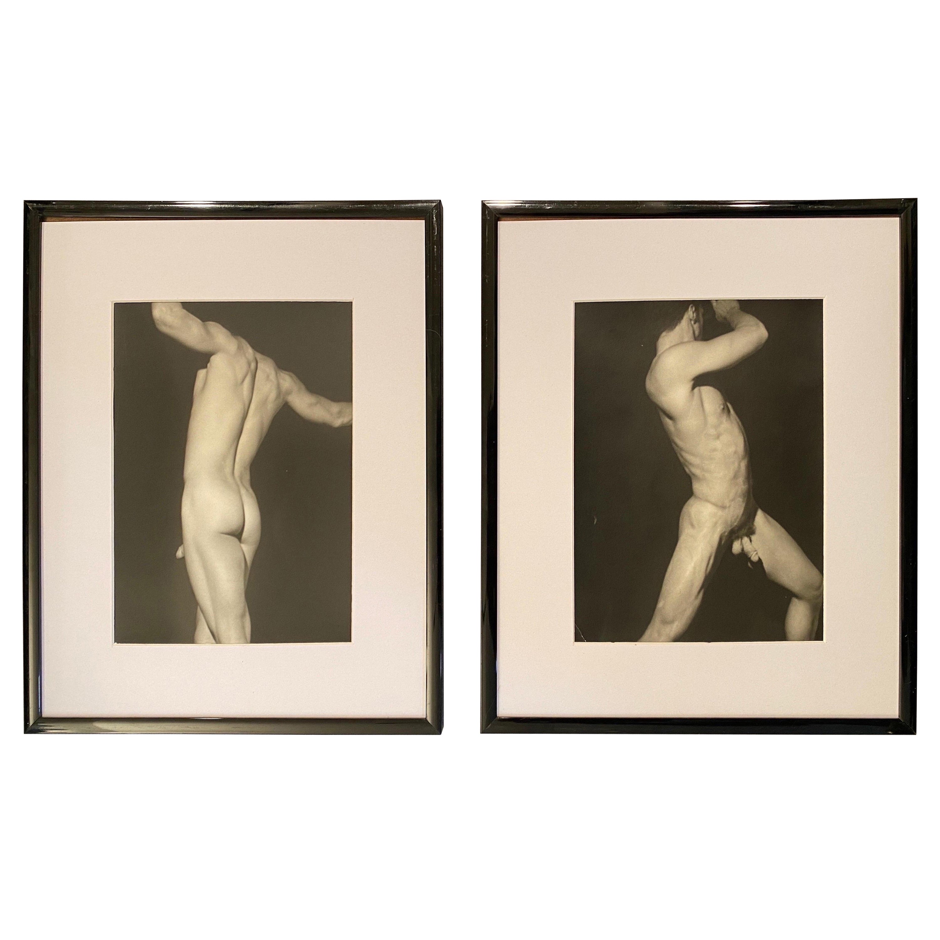 Paire de photographies originales B&W d'hommes nus en gélatine argentique 1996 par George Machado