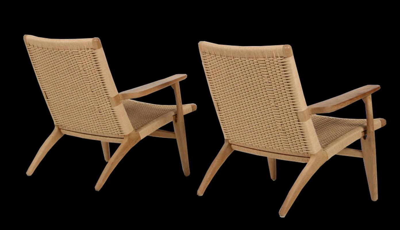 20th Century Pair of Original CH25 Chairs  by Hans J. Wegner for Carl Hansen & Son