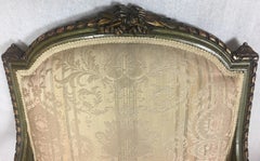 Paire de fauteuils français de style Louis XVI