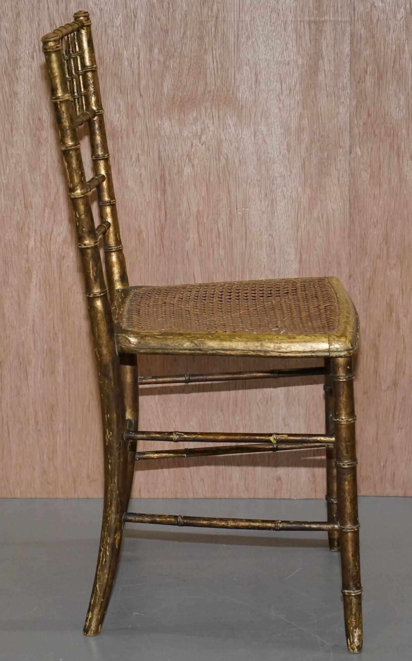 Paar originale Giltwood Famboo Regency Bergere Stühle mit Vergoldung aus der Zeit im Angebot 14