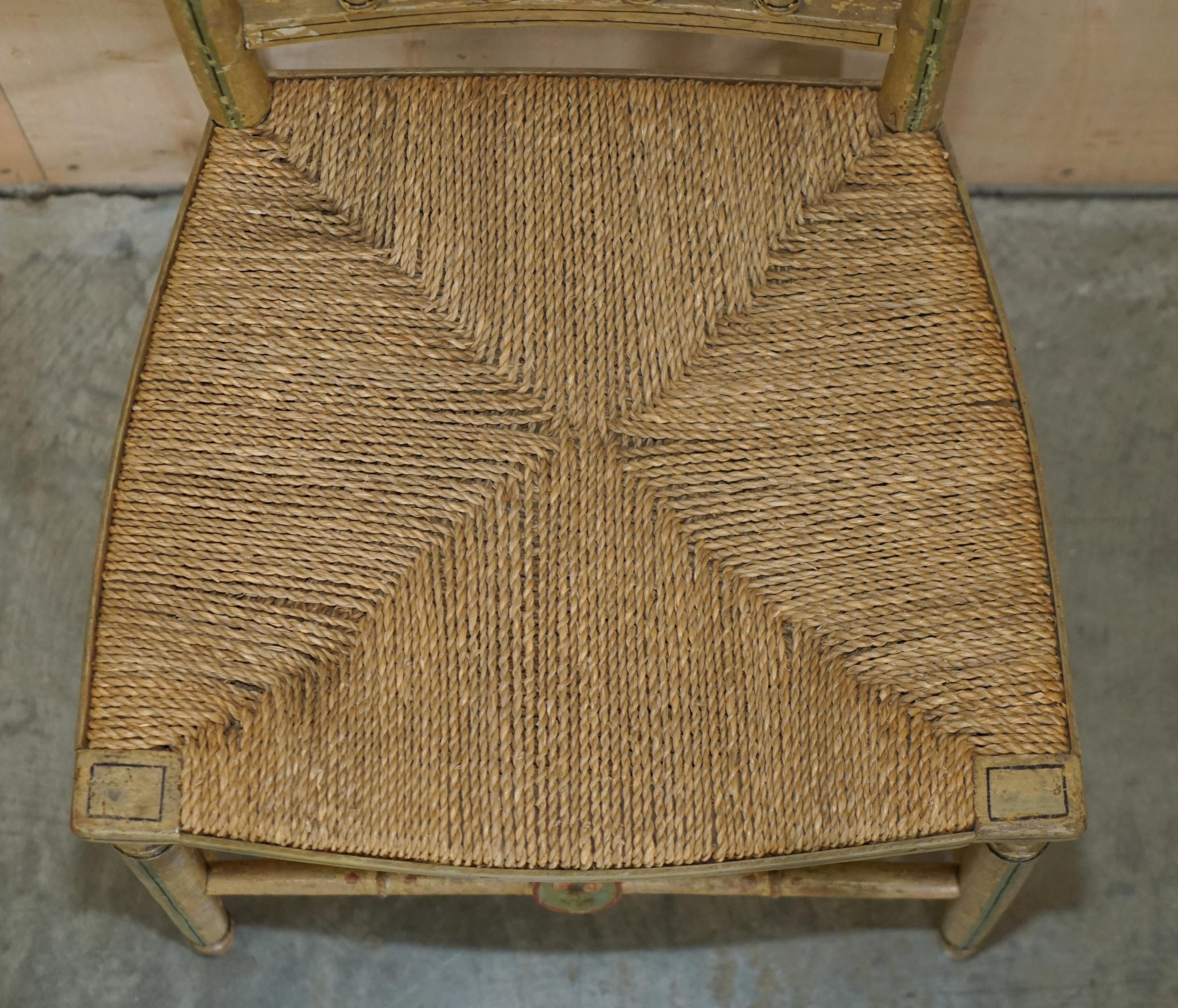 Pärchen originaler handbemalter antiker Regenerationsstühle aus der Zeit um 1810-1820 im Angebot 8