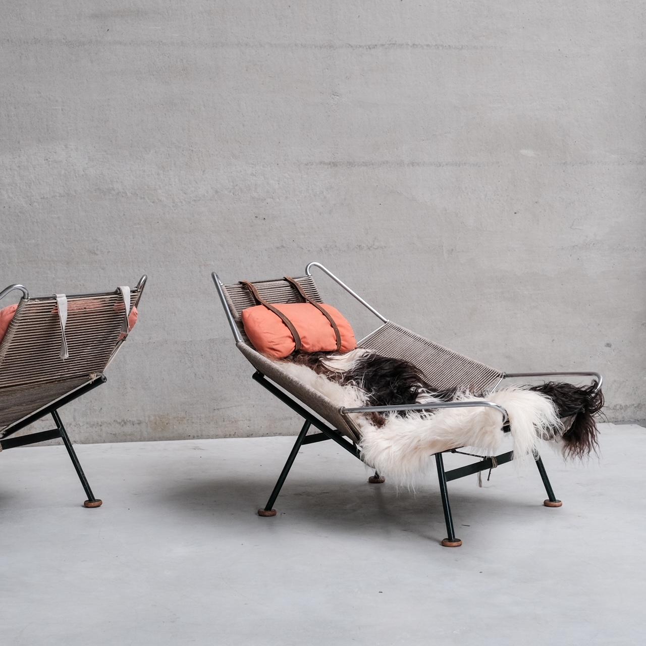 Metal Pair of Original Hans Wegner Flag Halyard Lounge Chairs for Getama For Sale