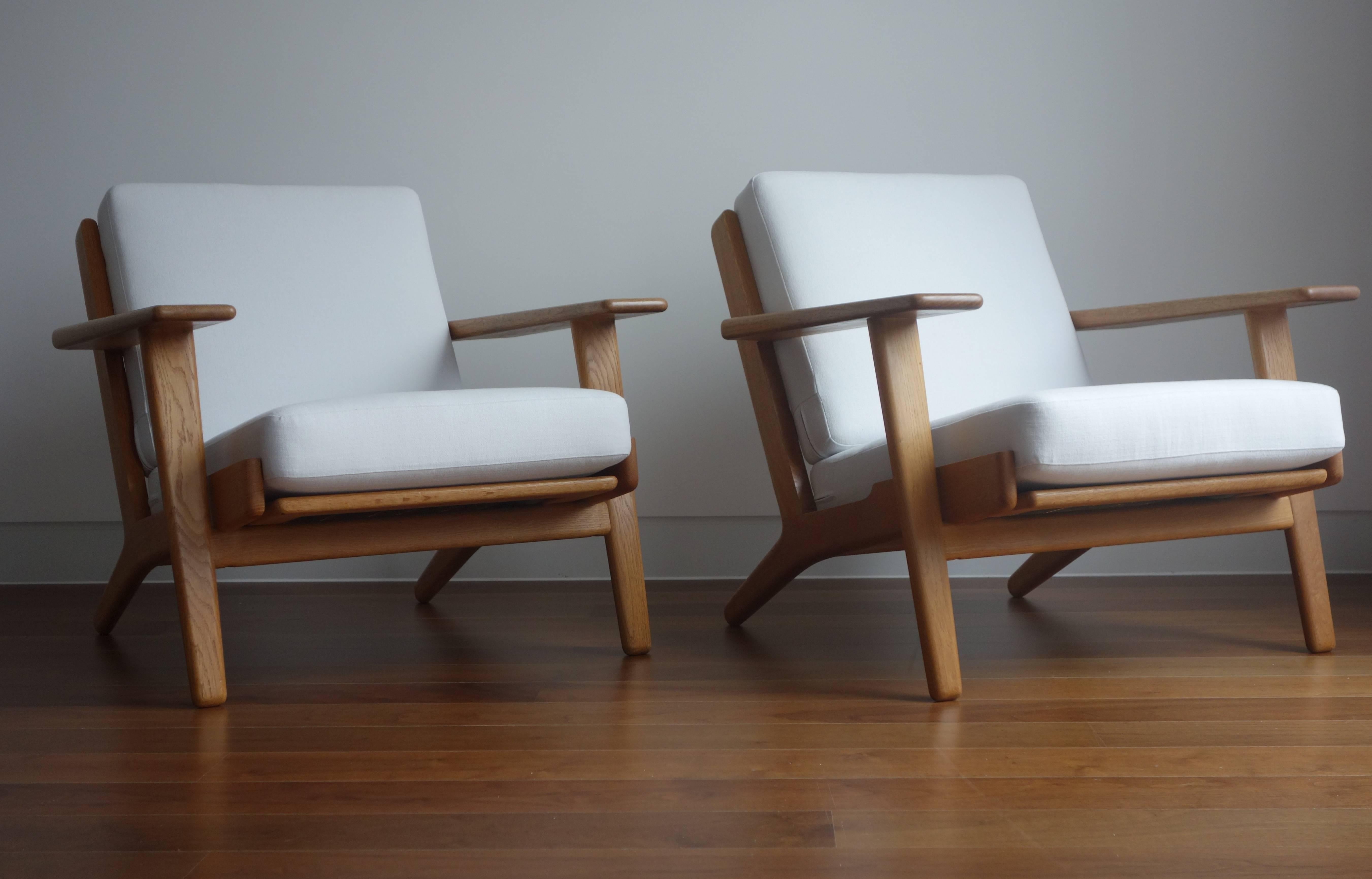 Danish Single Hans Wegner GE290 Plank Lounge Chairs for GETAMA