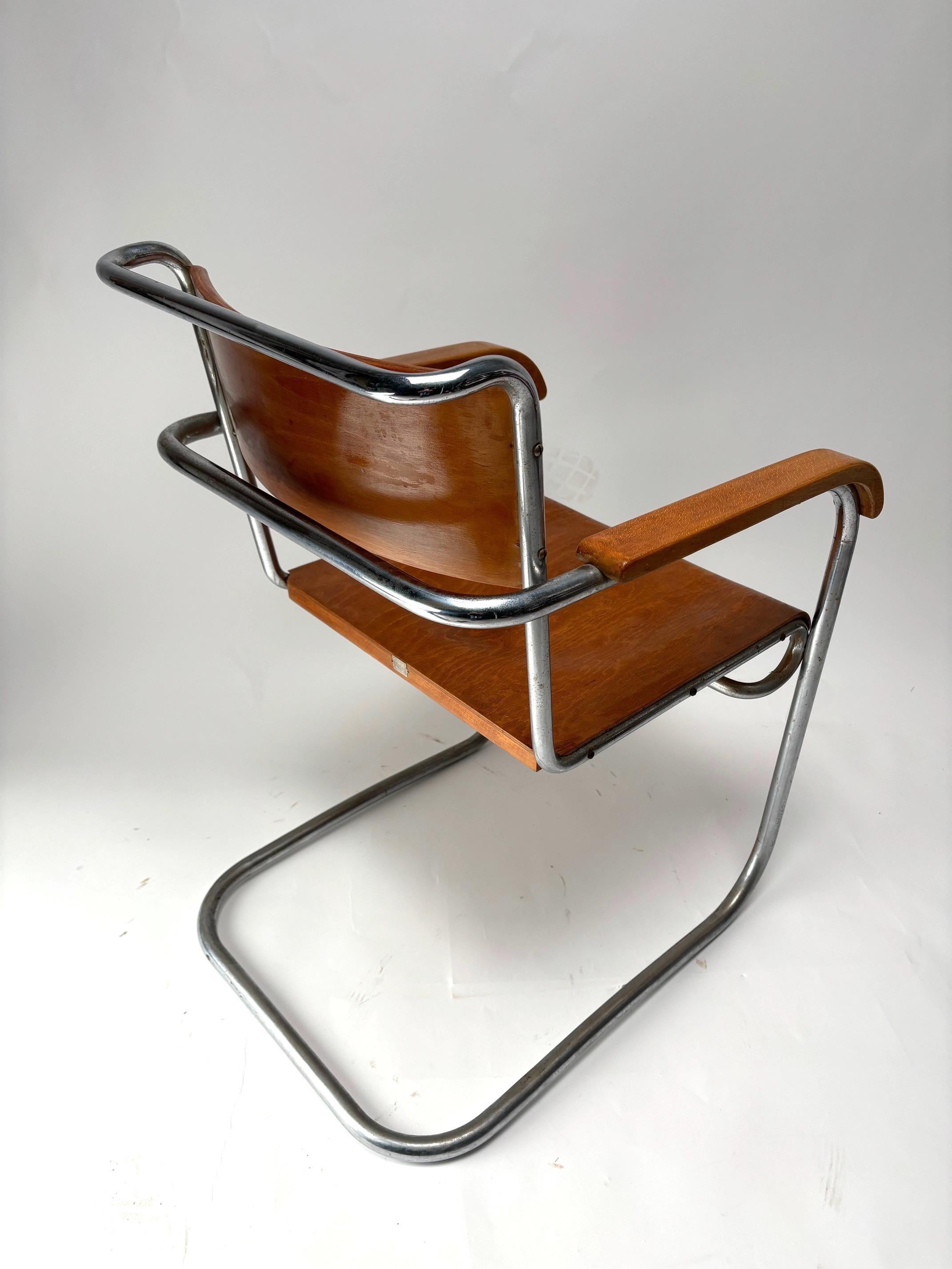 Metal Pair of original  Italian Bauhaus Armchairs produced by Cova, Milan 1930s For Sale