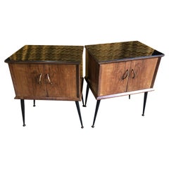 Pair of Original Italian Nightstands in Honeycomb Walnut and with Black Top