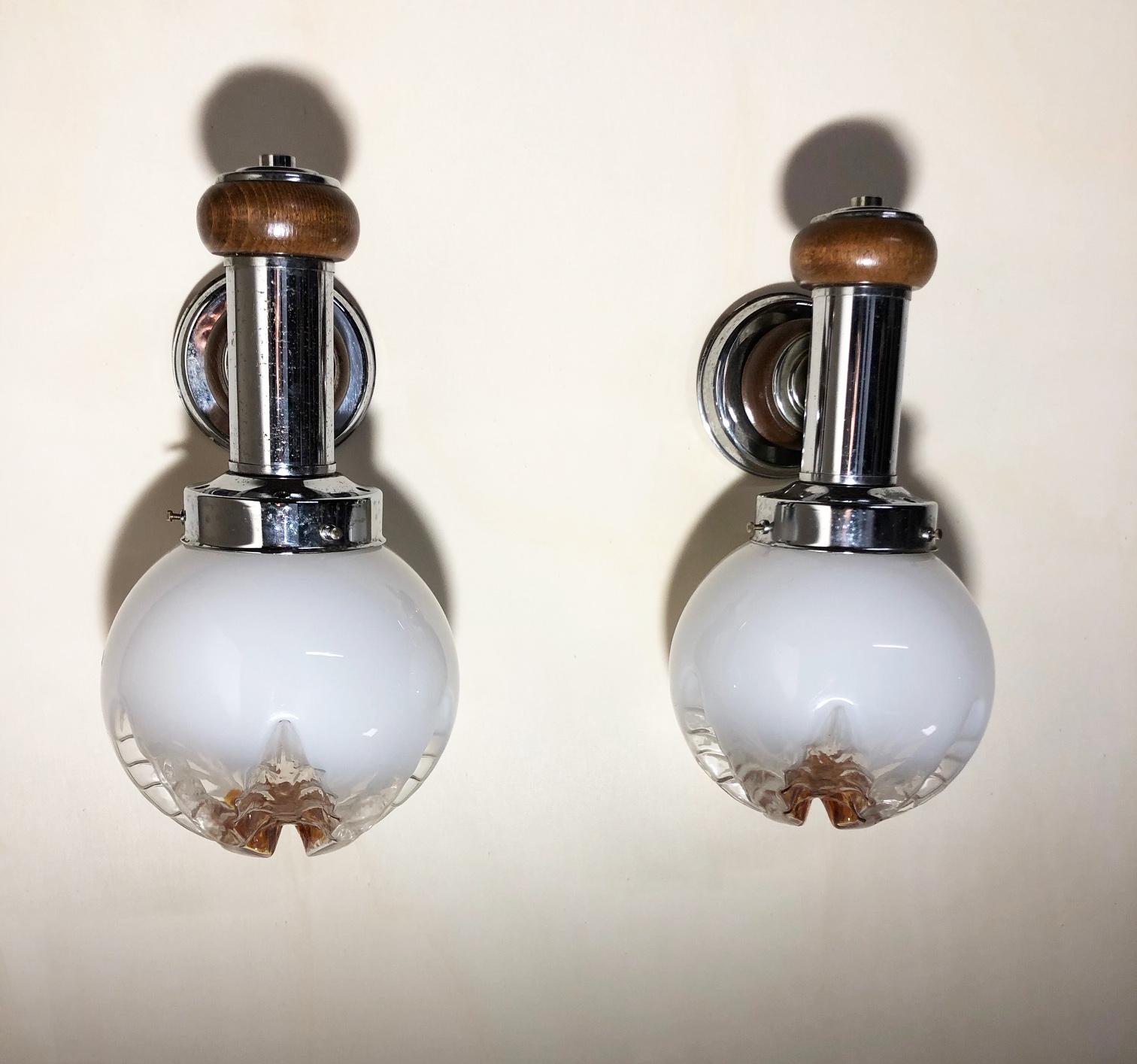 Pair of Original Italian Wall Lamps from 1960 Chromed Beechwood 4