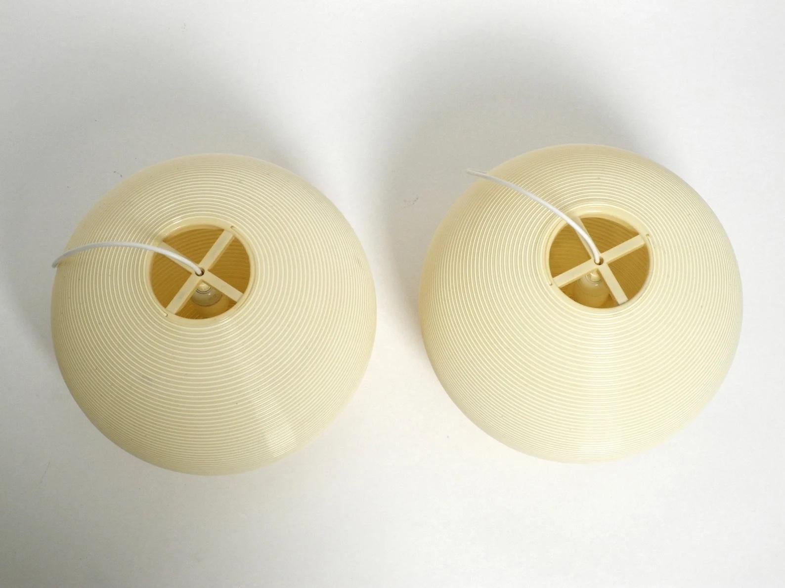 Pair of Original Large 1960s Heifetz Rotaflex Pendant Lamps In Good Condition In München, DE