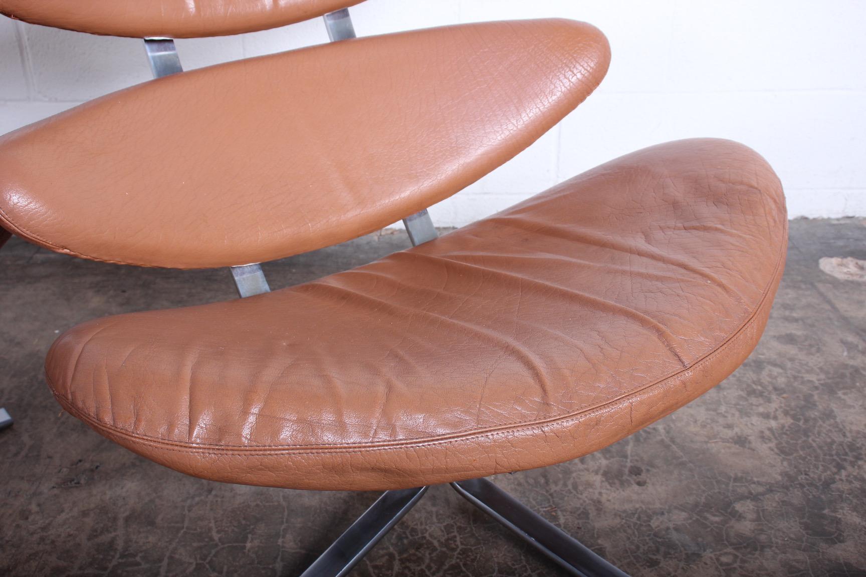 Pair of Original Leather Corona Chairs by Poul Volther 9