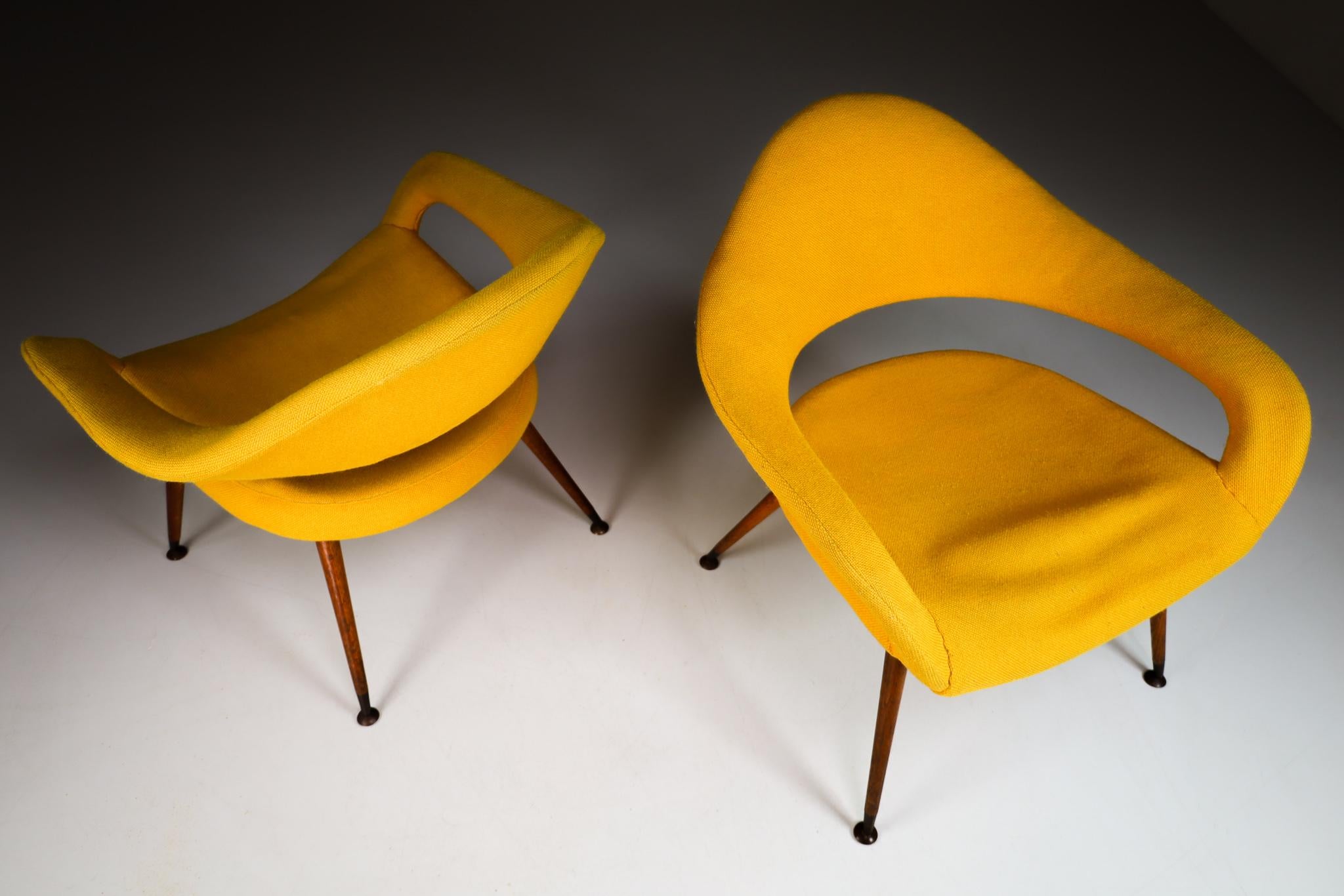 Italian Pair of Original Lounge Chairs by Gastone Rinaldi Armchair DU 55 P, Italy, 1954