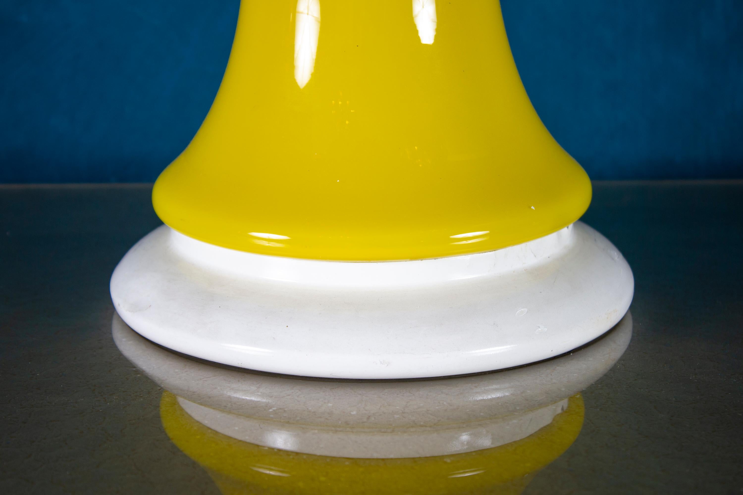 20th Century Pair of Original Mazzega Table Lamps 1960 Carlo Nason Yellow White