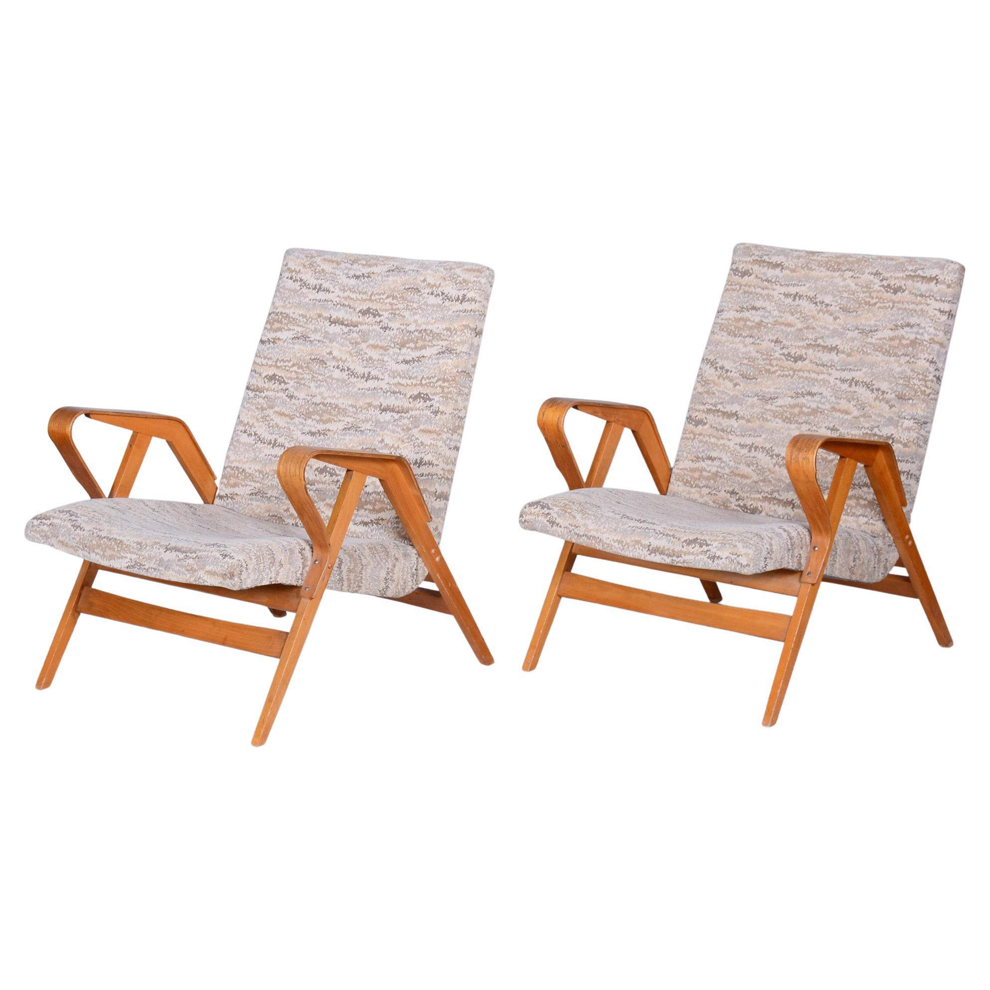 Pair of Original Midcentury Beech Armchairs, Tatra Pravenec, Czechia, 1950s For Sale