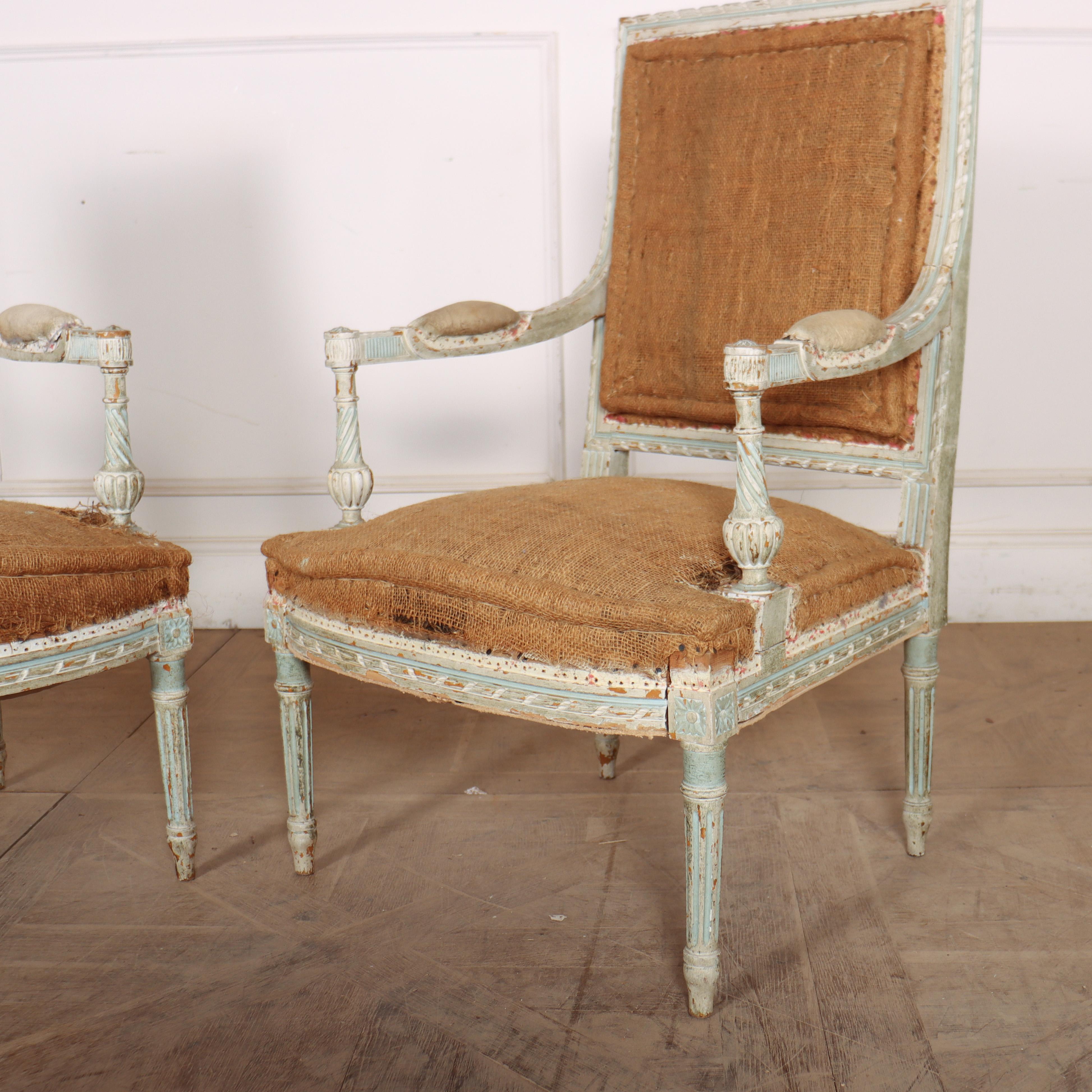 XIXe siècle Paire de Fauteuils français peints d'origine en vente