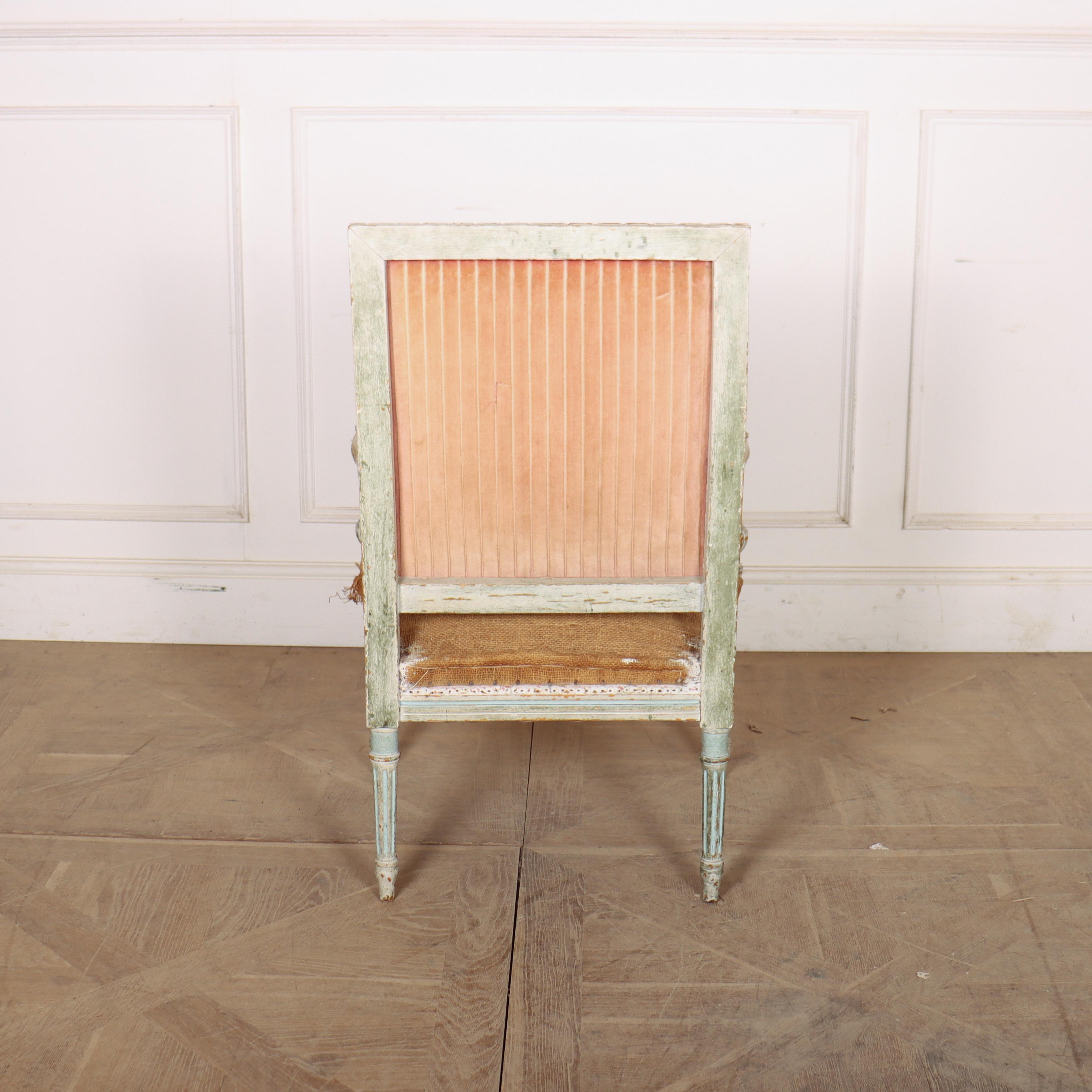 Paire de Fauteuils français peints d'origine en vente 3