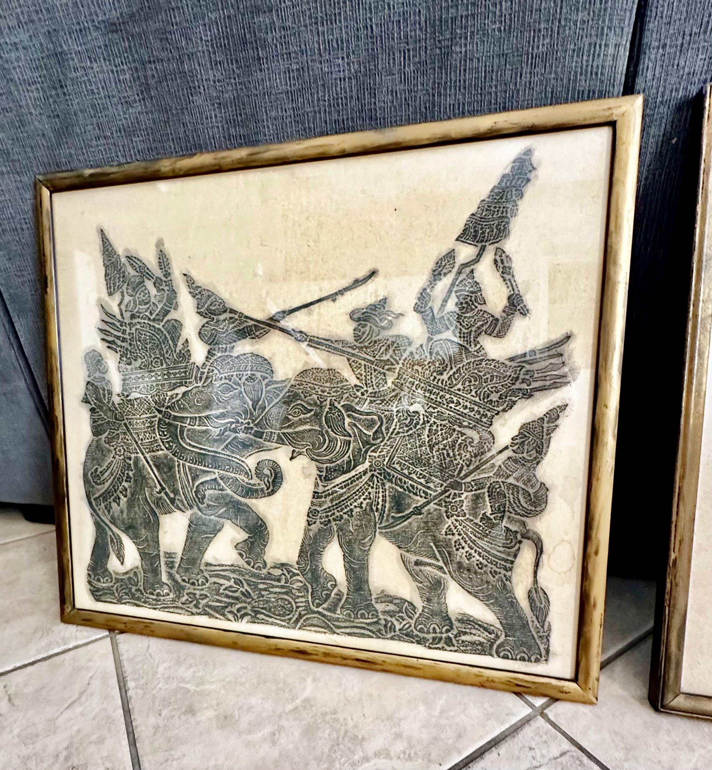 Paar Original Thai Tempel Kohle Reibung gerahmte Kunst im Zustand „Gut“ im Angebot in Palm Springs, CA