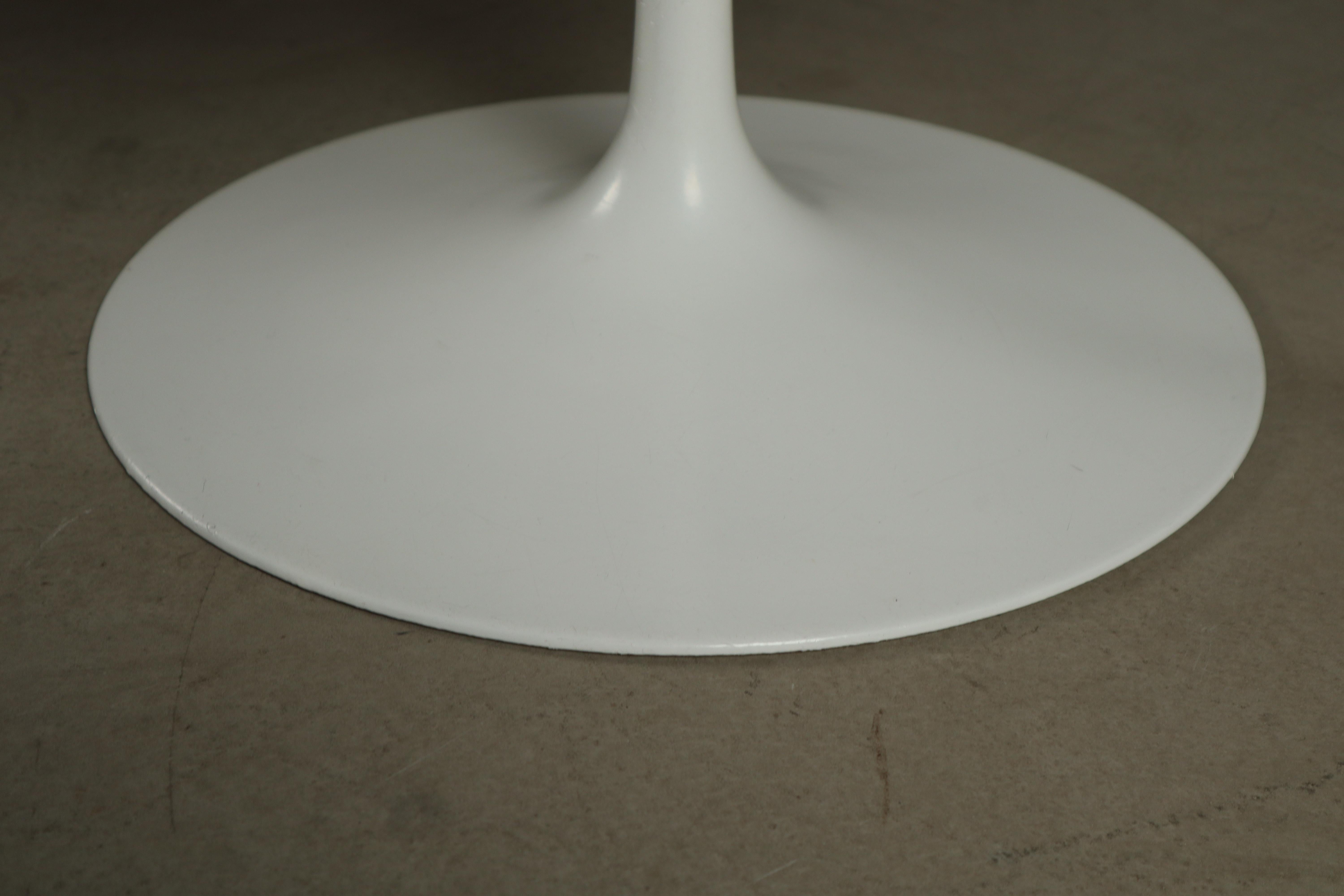 Mid-Century moderno Coppia di poltrone Tulip originali di Eero Saarinen per Knoll International, anni '60 in vendita