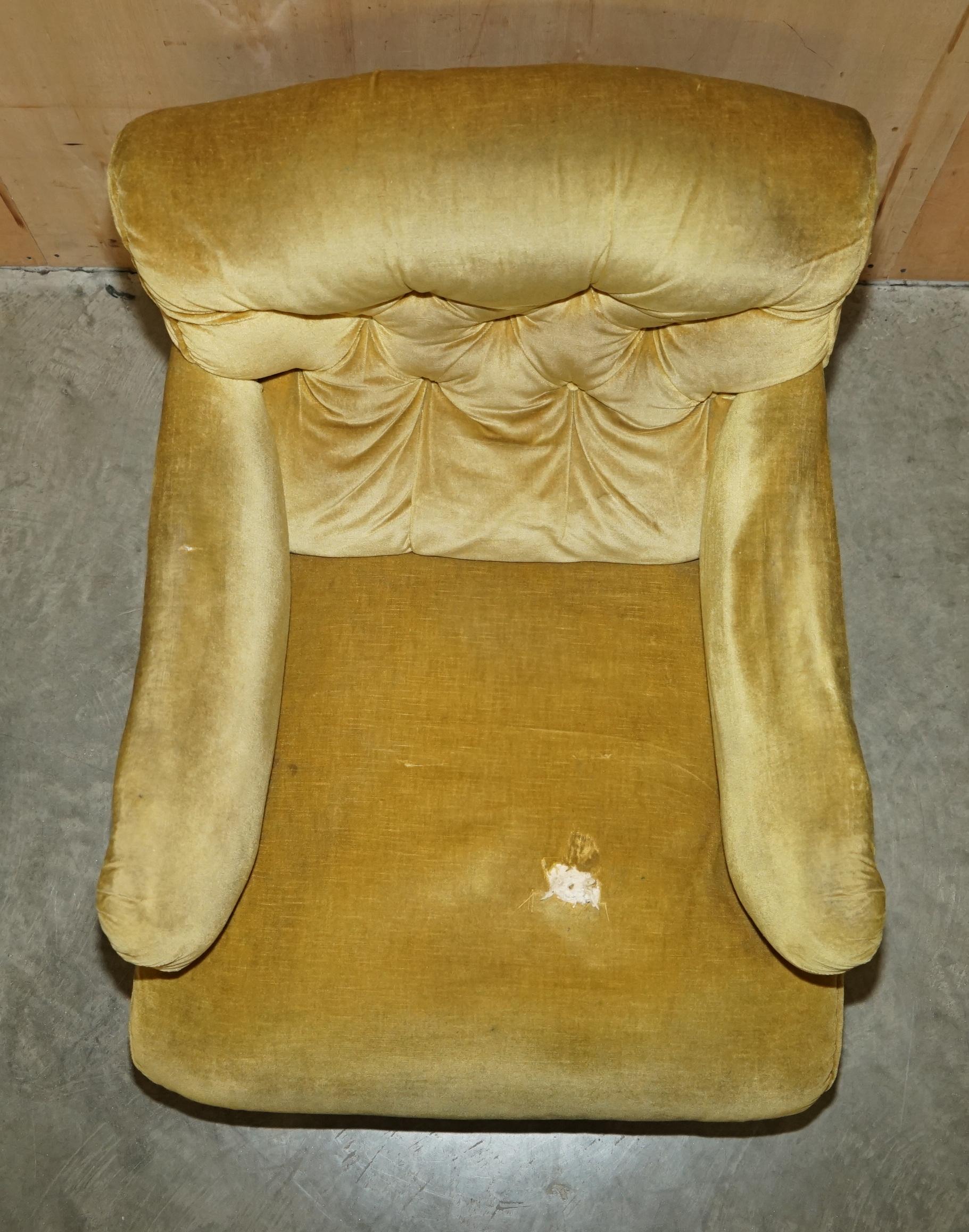 Paire d'armoiries originales de ViCTORIAN HOWARD & SON'S BRIDGEWATER POUR REUPHOLSTERY en vente 9