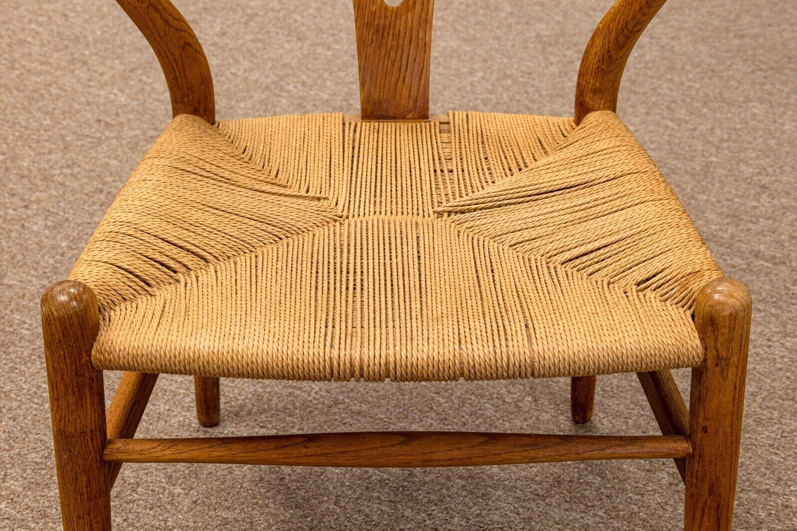 Pair of Original Vintage Mid Century Hans Wegner Teak Wood Wishbone Chairs 3