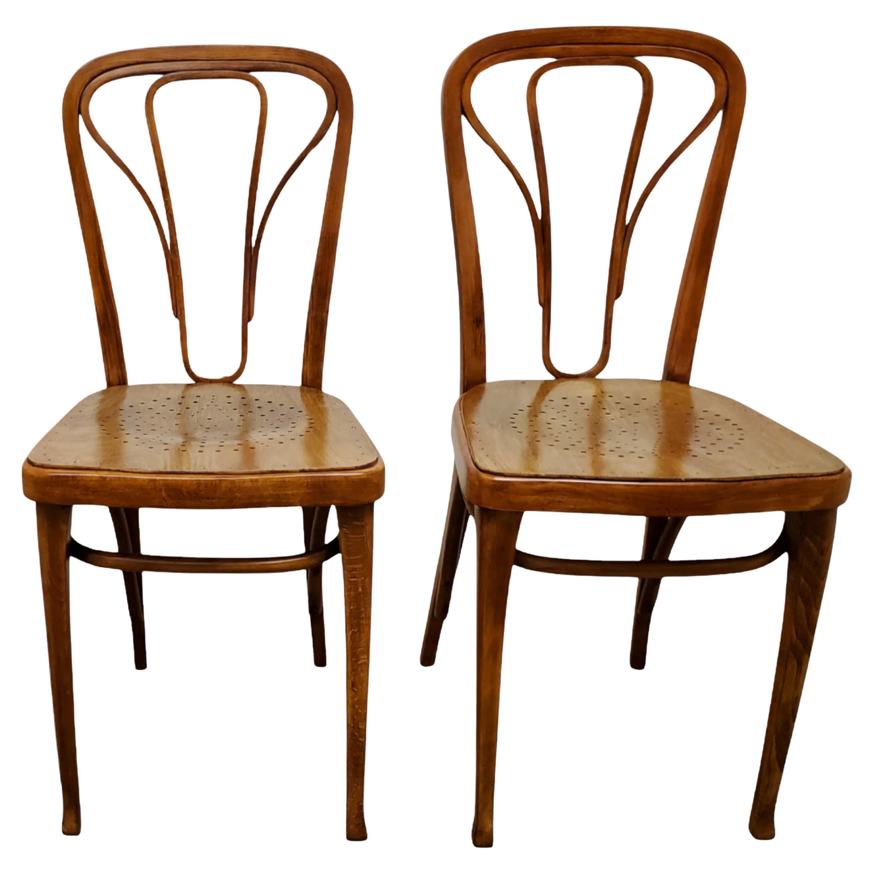  Pair of Original Wiener Werkstätte Thonet Side /Slipper/ Accent / desk Chairs  In Good Condition In New York City, NY