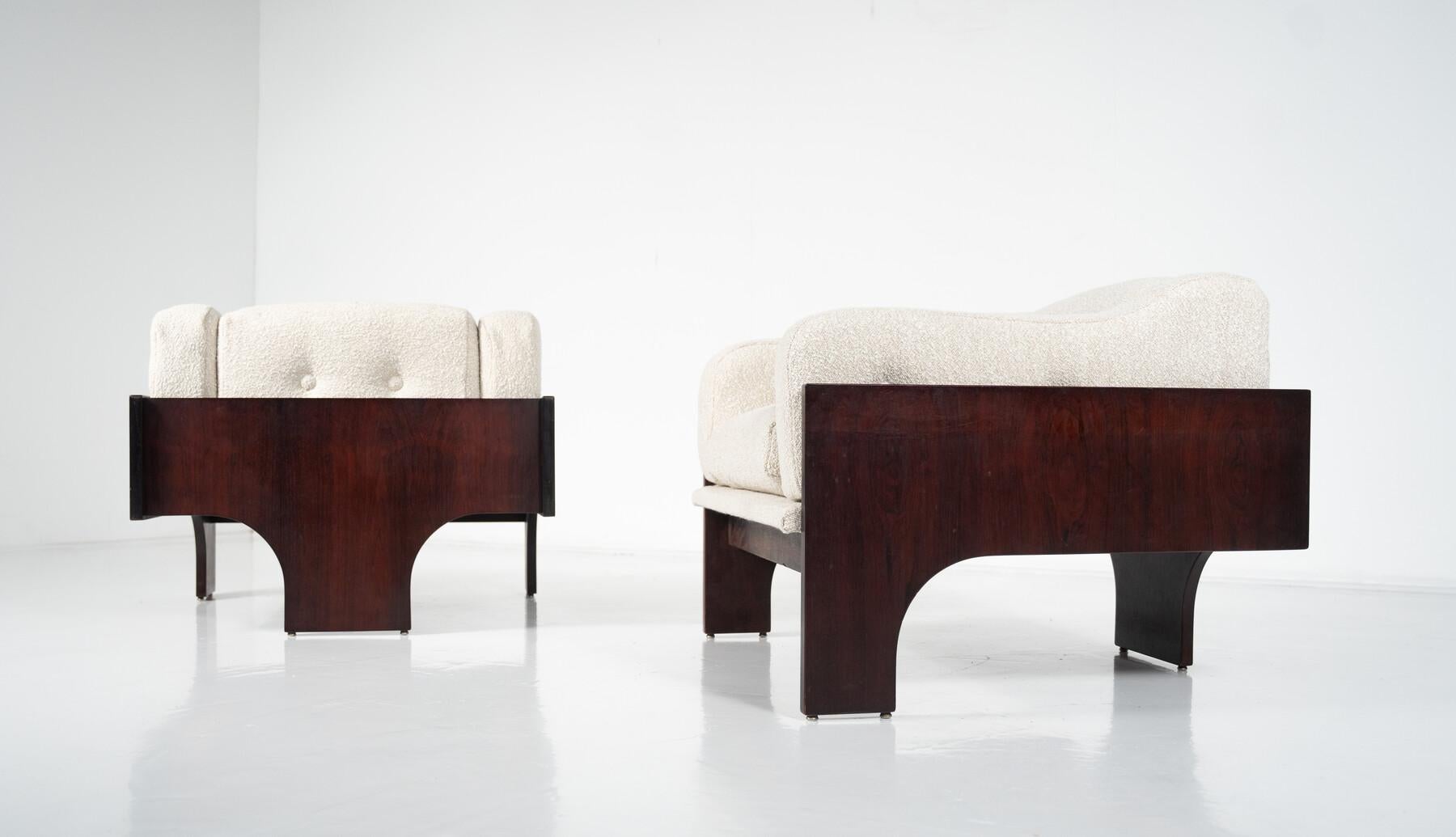 Mid-Century Pair of Oriolo Armchairs by Claudio Salocchi for Sormani Wood and White Fabric - Italy 1960s
