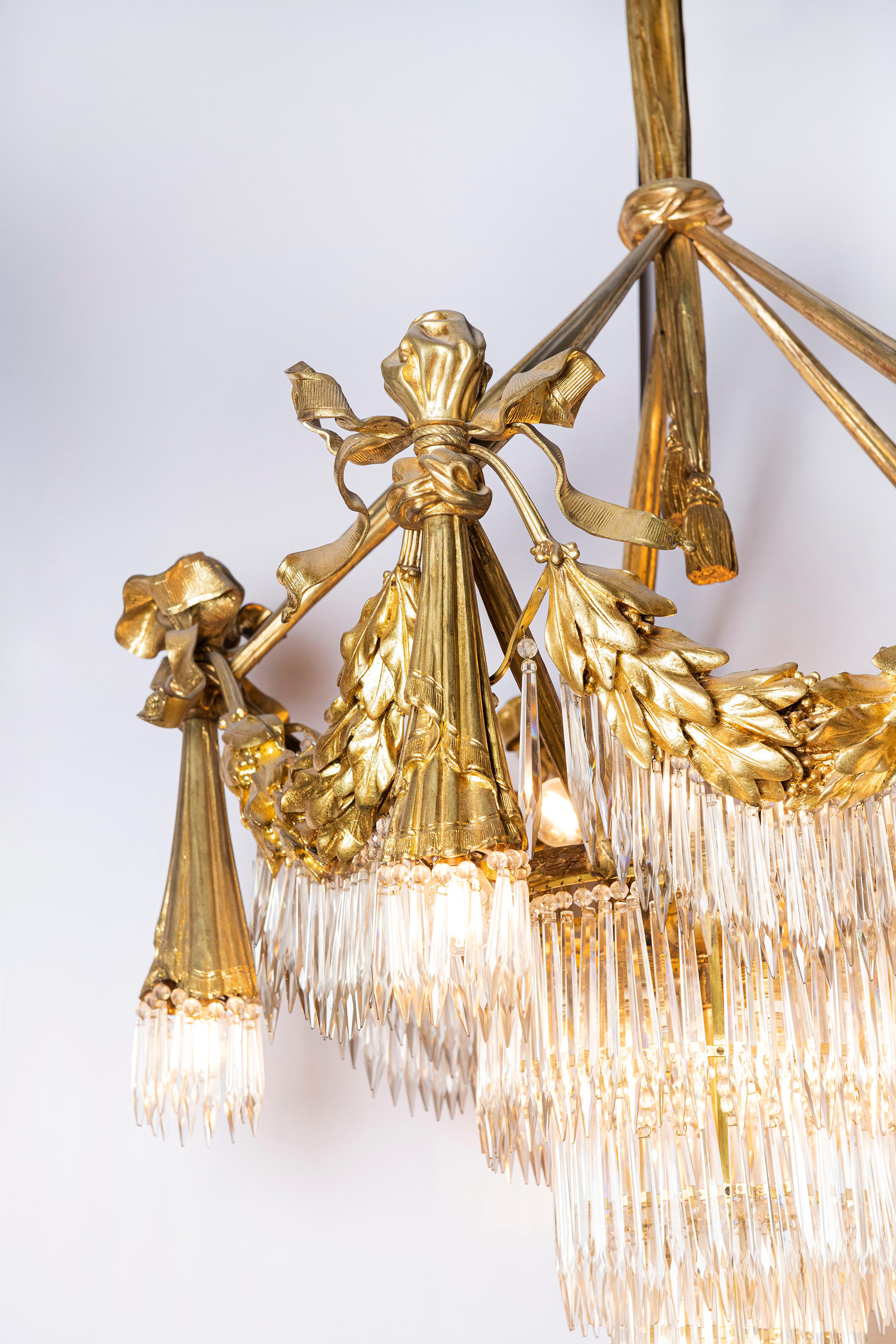 French Pair of Ormolu Bronze and Baccarat Crystal Chandeliers, France, circa 1870 For Sale