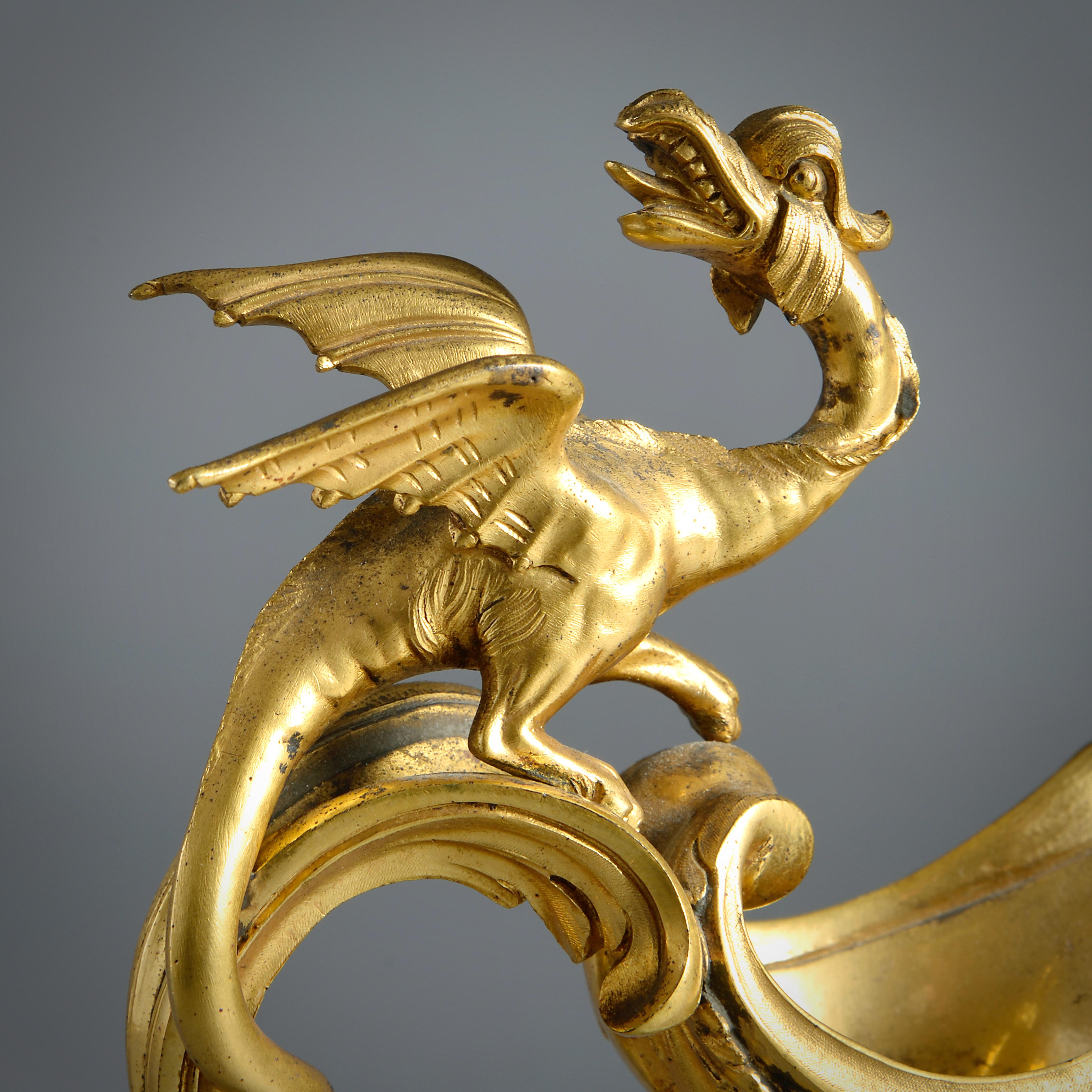 Coppia di gocce d'acqua in celadon con montatura in ormolu attribuite a Edward Holmes Baldock in vendita 1