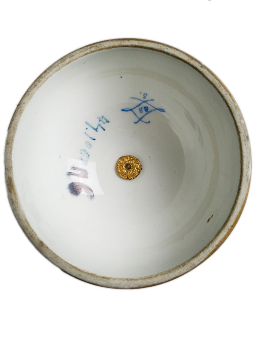 Pareja De Jarrones De Sevres Rosas Montados De Ormolu, Escenas Florales, Siglo XIX siglo XIX en venta