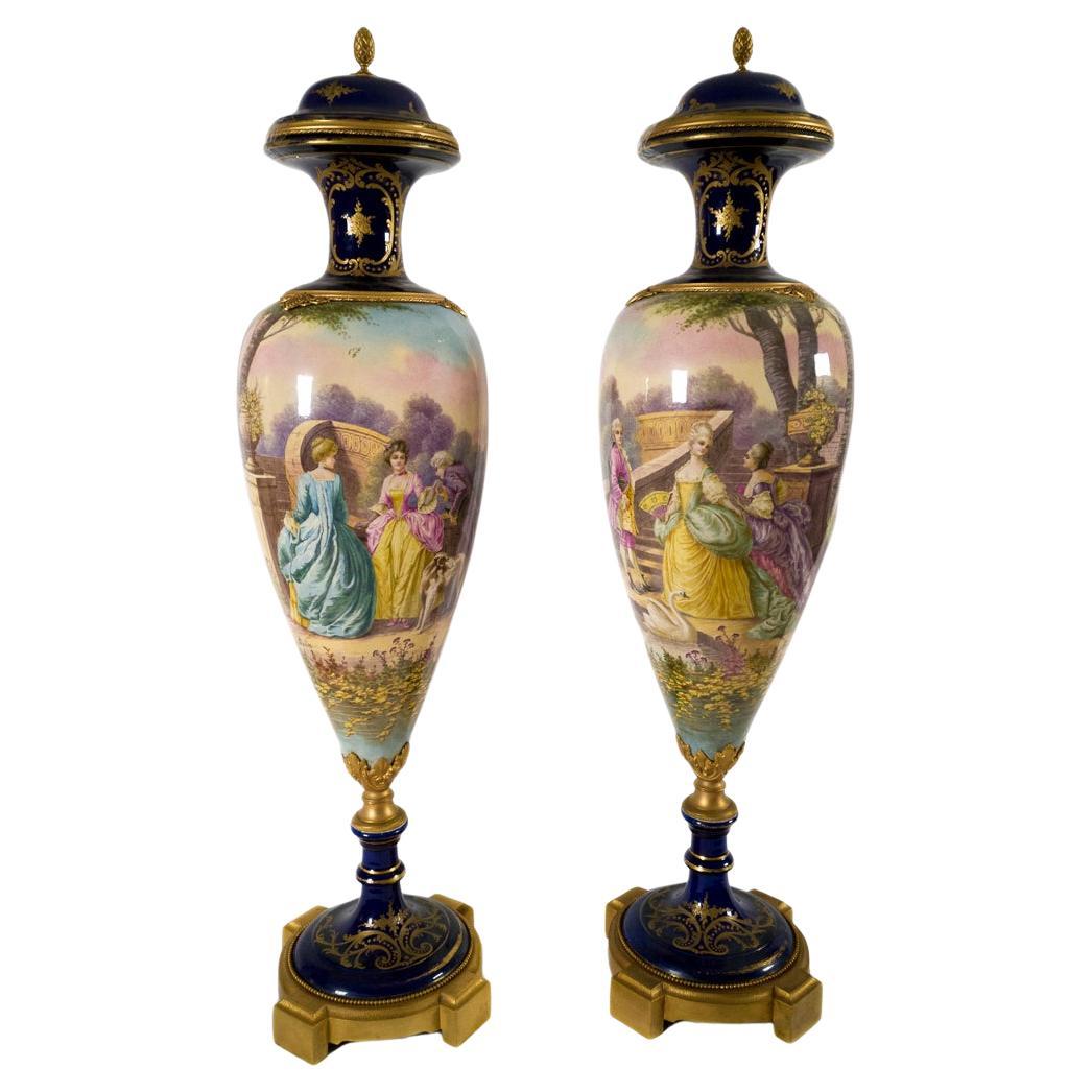 Pair Of Ormolu Porcelain Vases Manufature Nationale Sèvres, 19th Century en venta