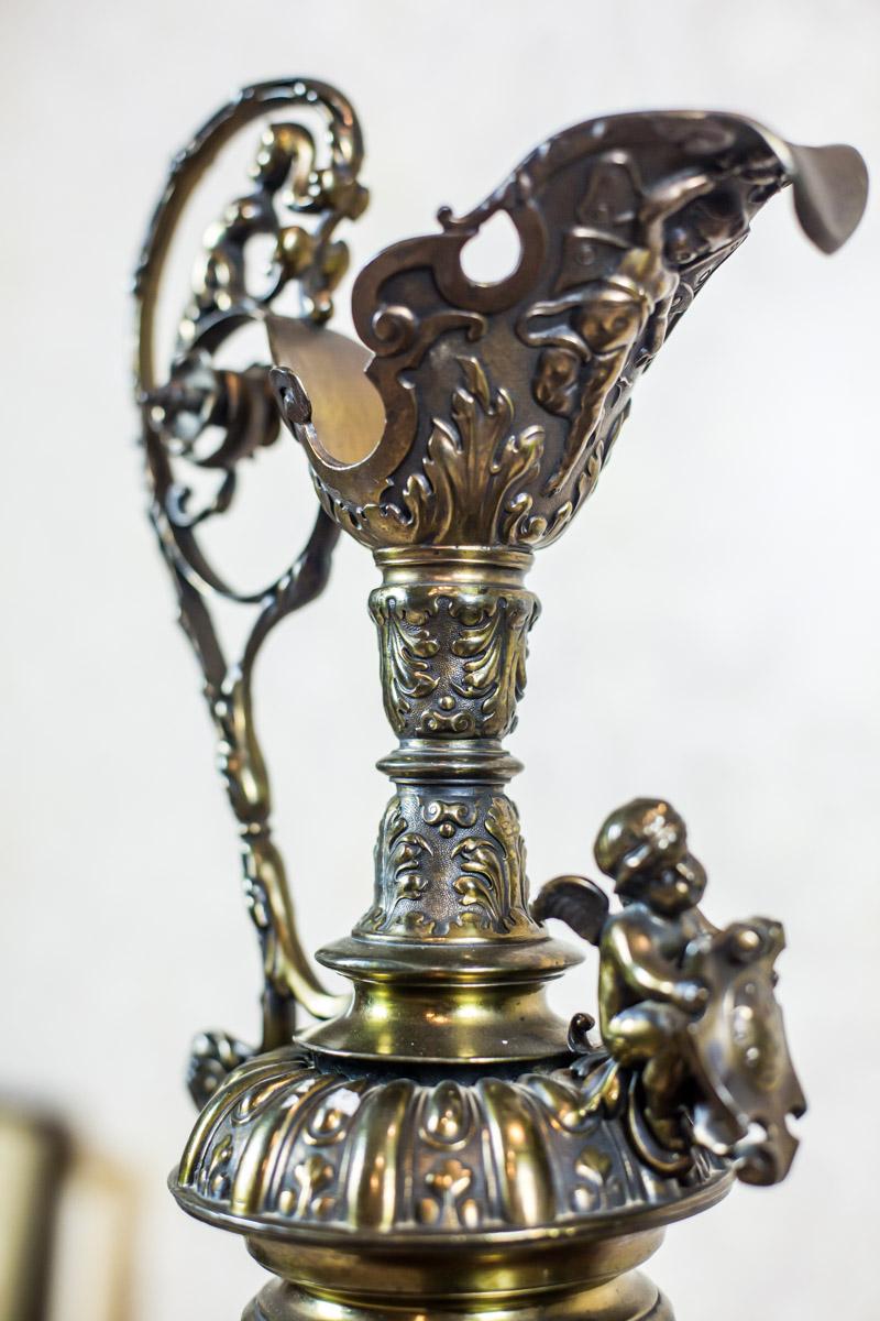 Antique pair of French Vases in Spelter, circa 1890. 3