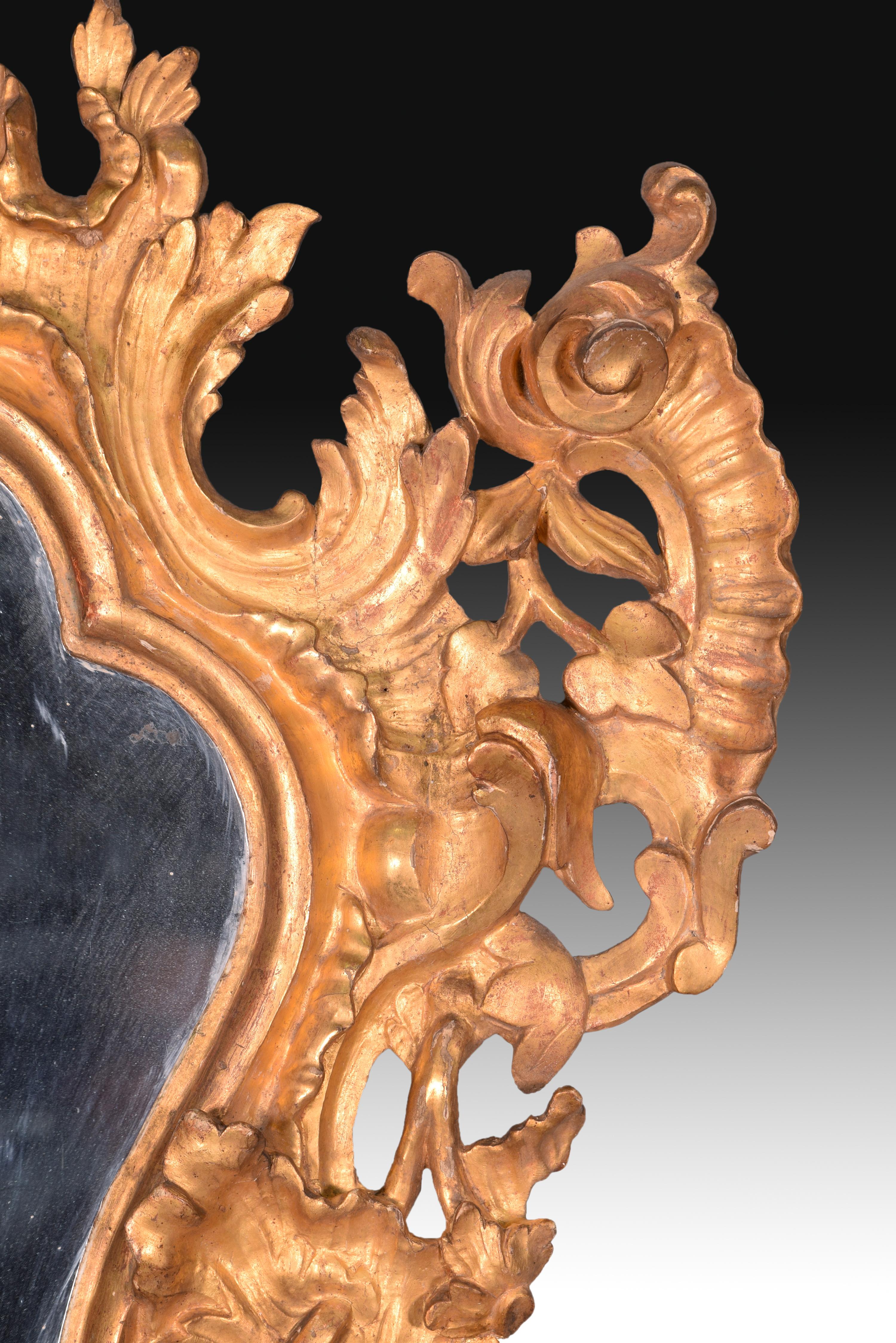 XVIIIe siècle et antérieur Paire de Miroirs Ornementaux, Bois Doré, Roccoco, 18ème Siècle en vente