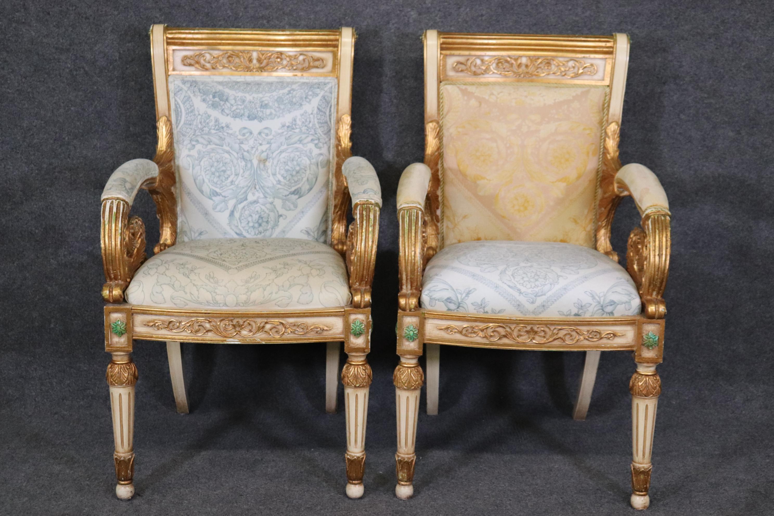 Louis XV Pair of Ornate Carved Gold Leaf Gilded French Armchairs Circa 1940 For Sale
