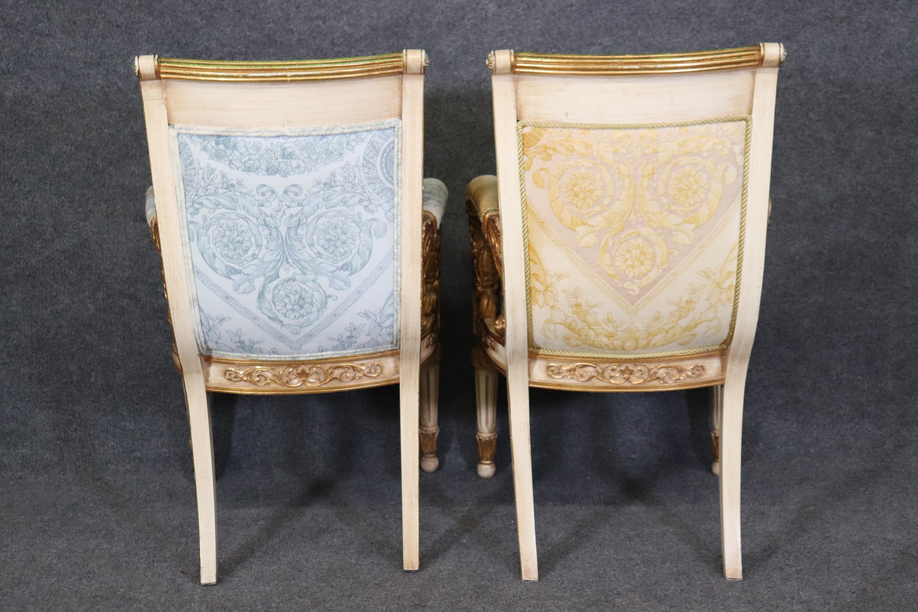 Mid-20th Century Pair of Ornate Carved Gold Leaf Gilded French Armchairs Circa 1940 For Sale