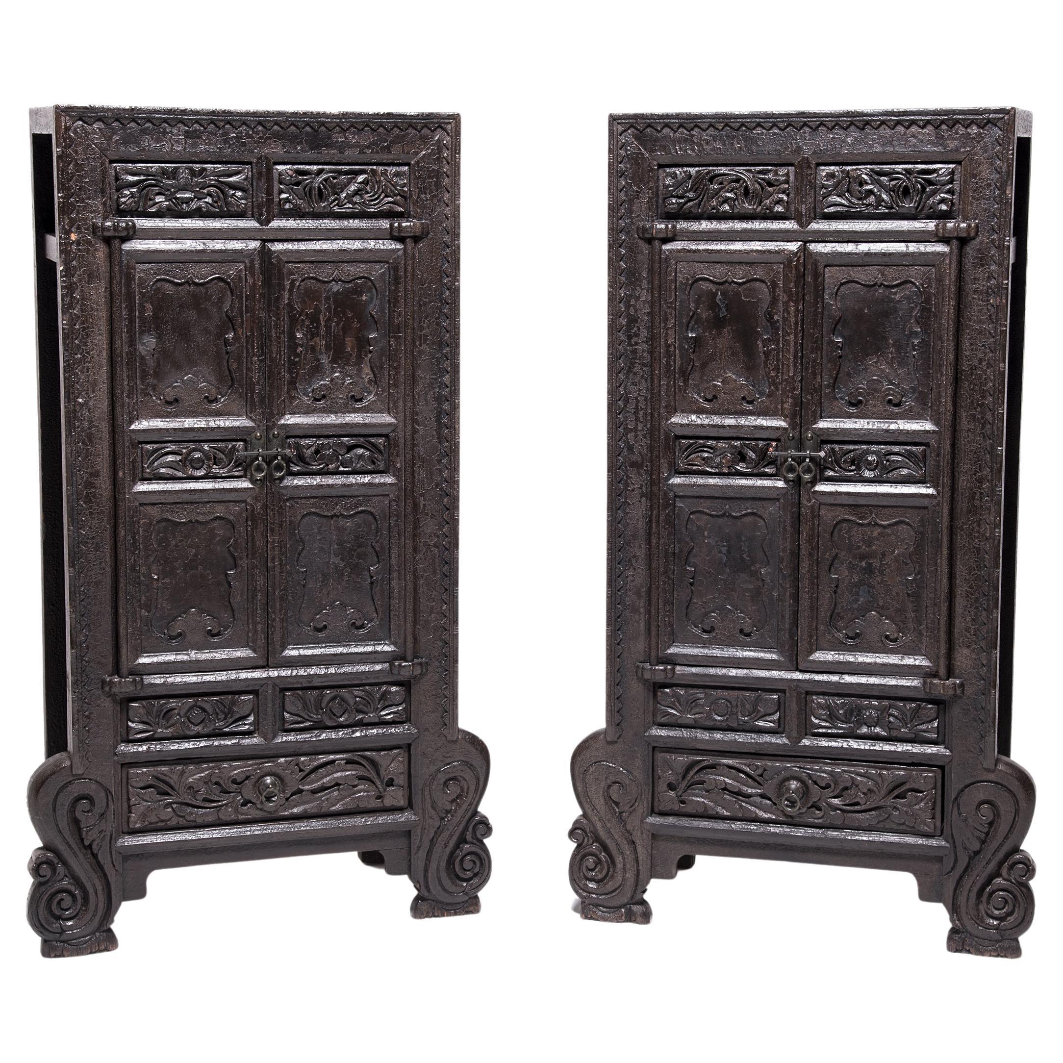 Pair of Ornate Lacquered Cabinets with Cabriole Legs, c. 1850 For Sale