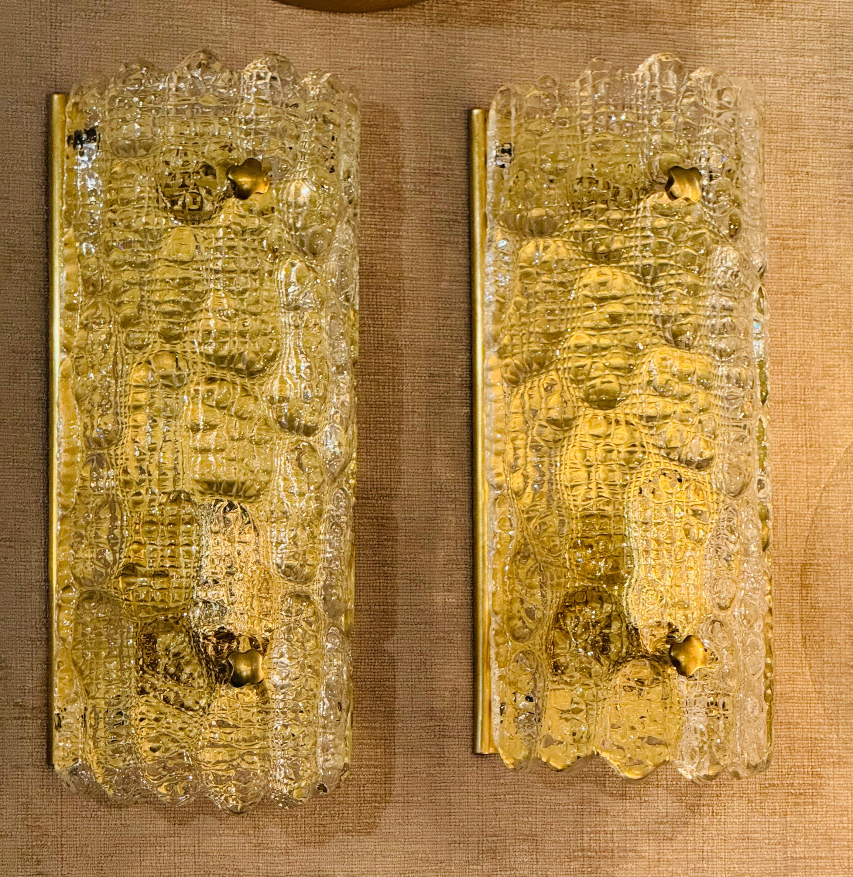 Coppia di lampade da parete svedesi degli anni '50 in cristallo di Orrefors Carl Fagerlund in vendita 6