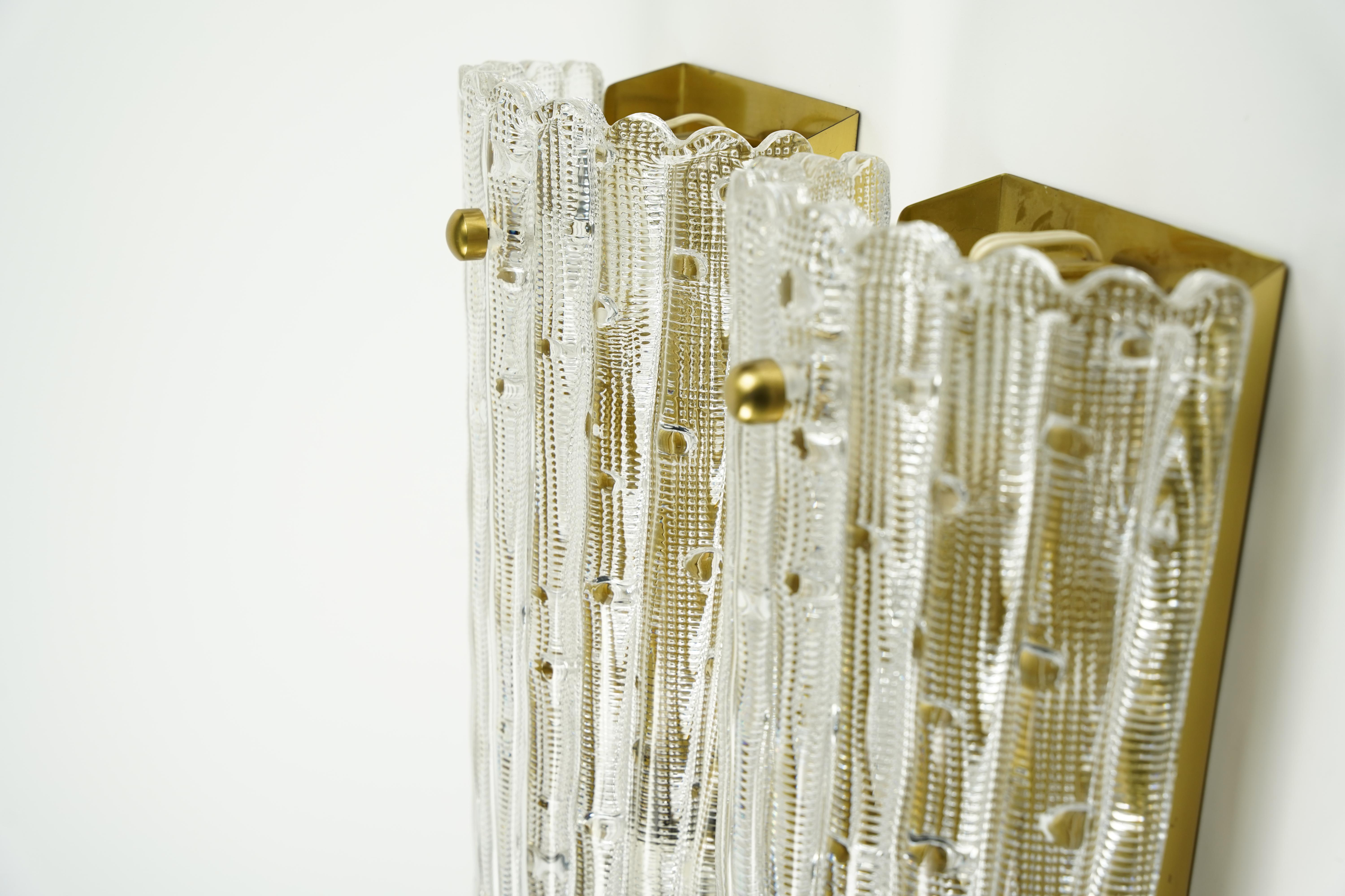 Paire d'appliques Orrefors en cristal et laiton de Carl Fagerlund, Suède, 1950 en vente 10
