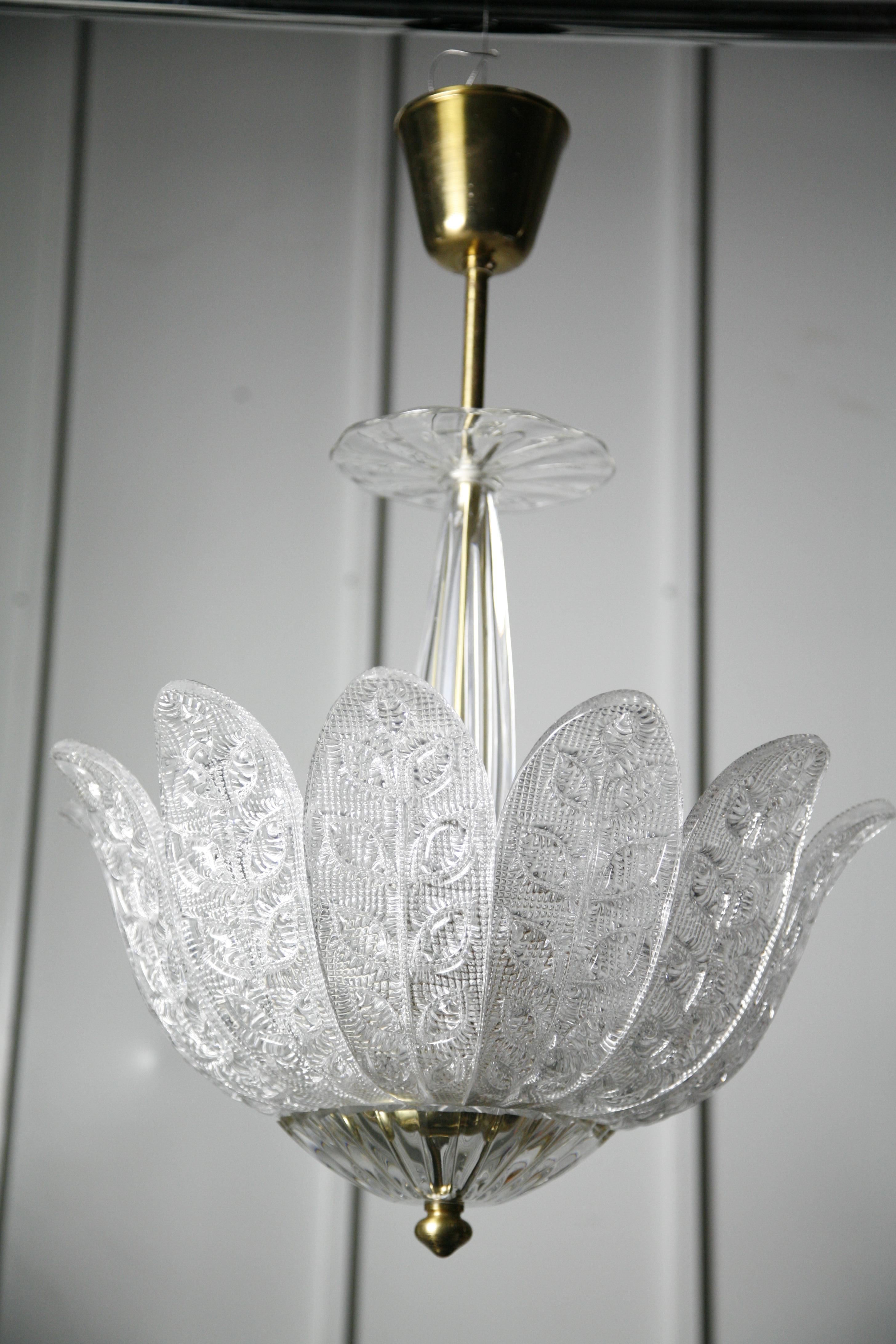 Pair of Orrefors Crystal Chandeliers in the Shape of Leaves, Sweden, 1960 For Sale 3