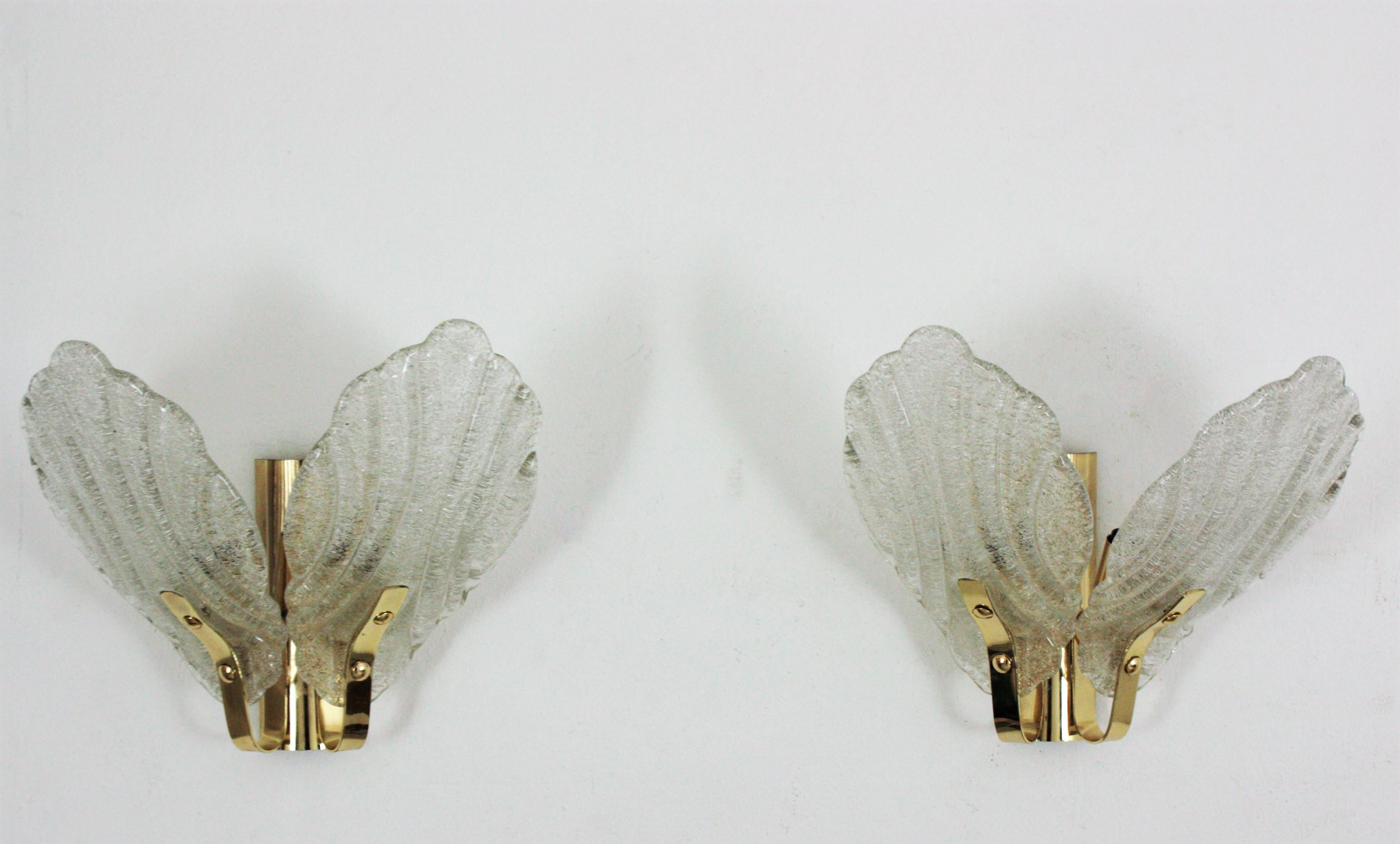 Pair of Orrefors Fagerlund Double Leaf Wall Sconces in Glass and Brass, 1960s For Sale 6
