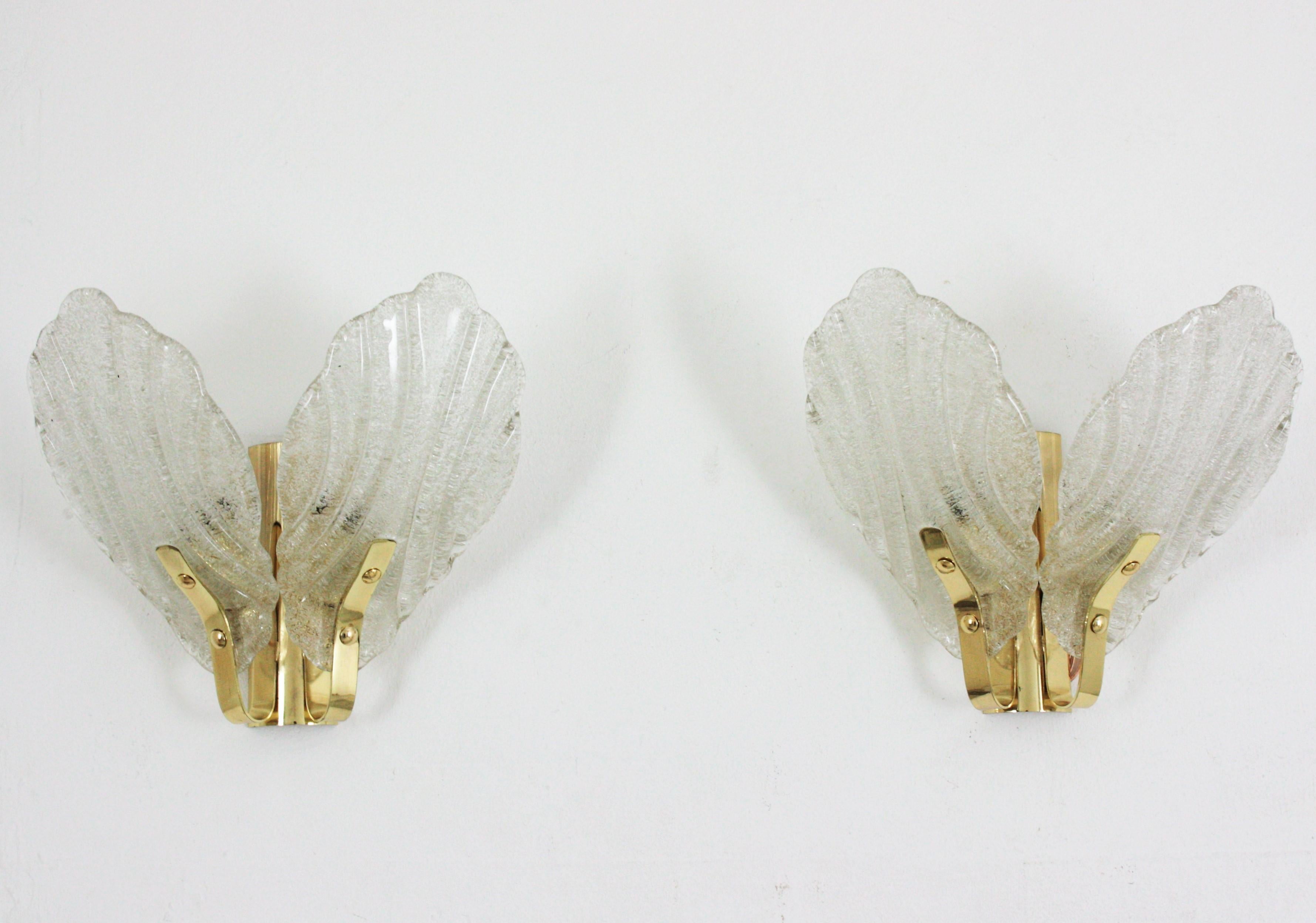 Pair of Orrefors Fagerlund Double Leaf Wall Sconces in Glass and Brass, 1960s For Sale 2