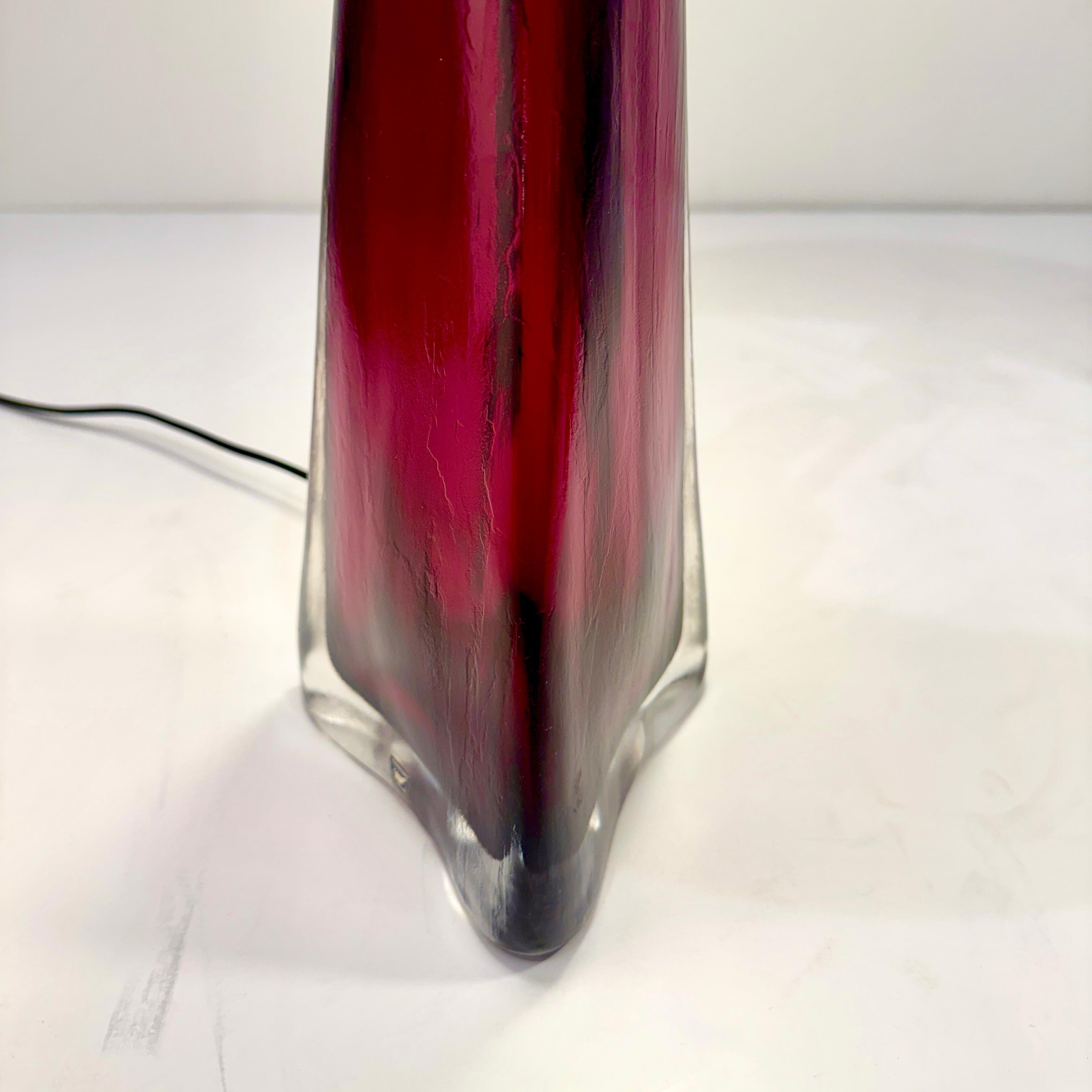 Paire de lampes de table en verre d'art moderniste Orrefors en vente 3