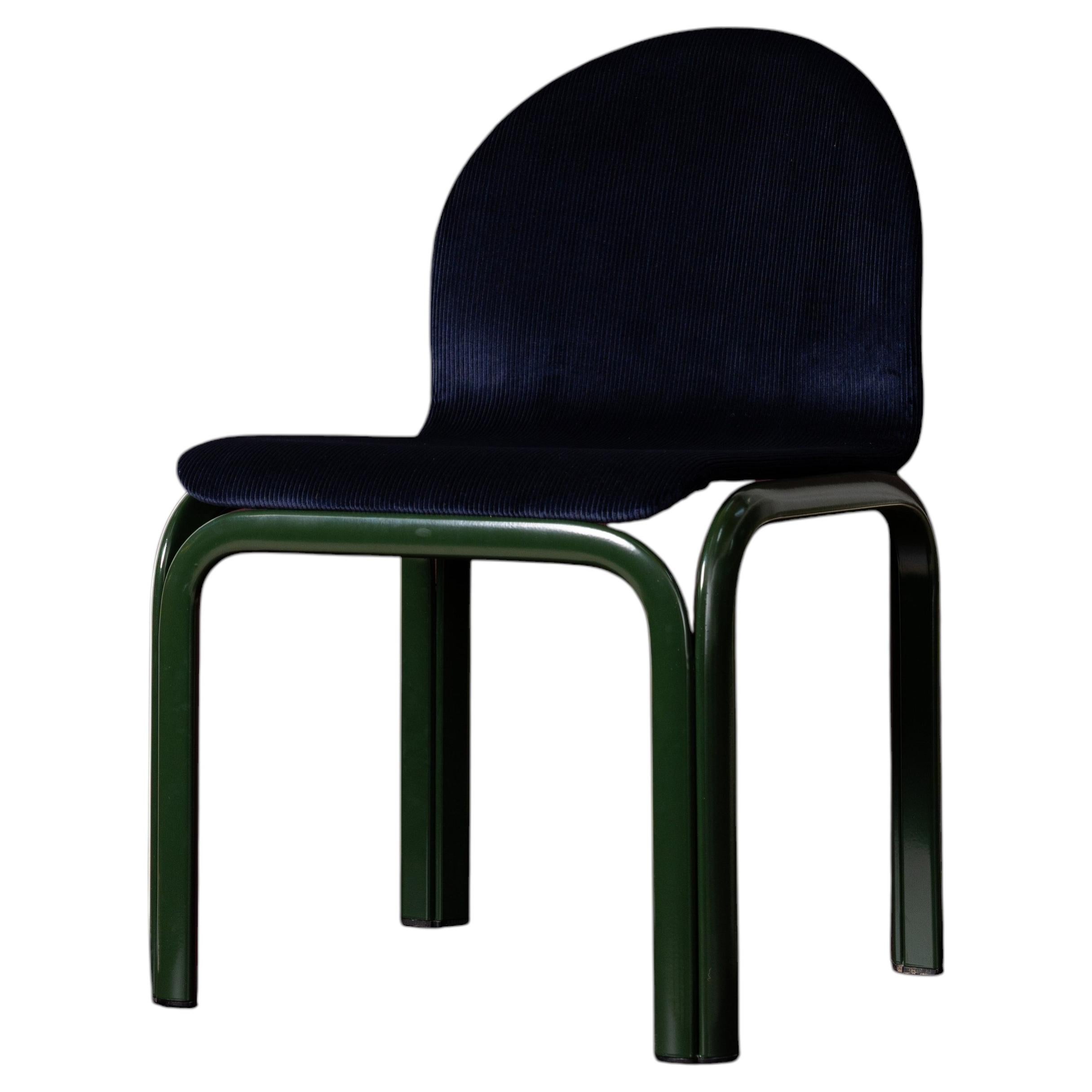 Pair of "Orsay" chairs Italy - 1970s For Sale