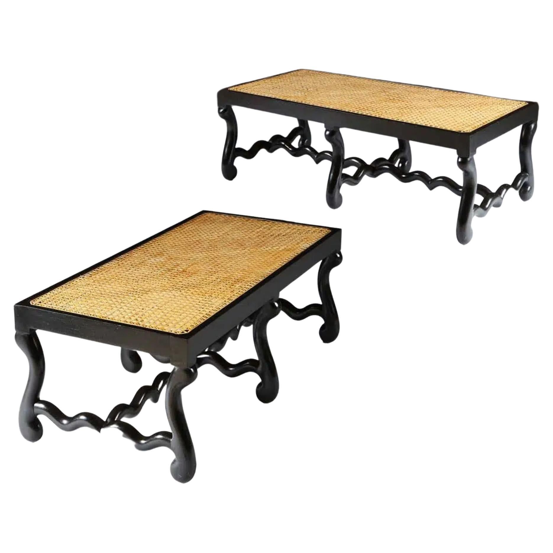 Paar Os de Mouton Ebonisierte lange Bänke im Angebot