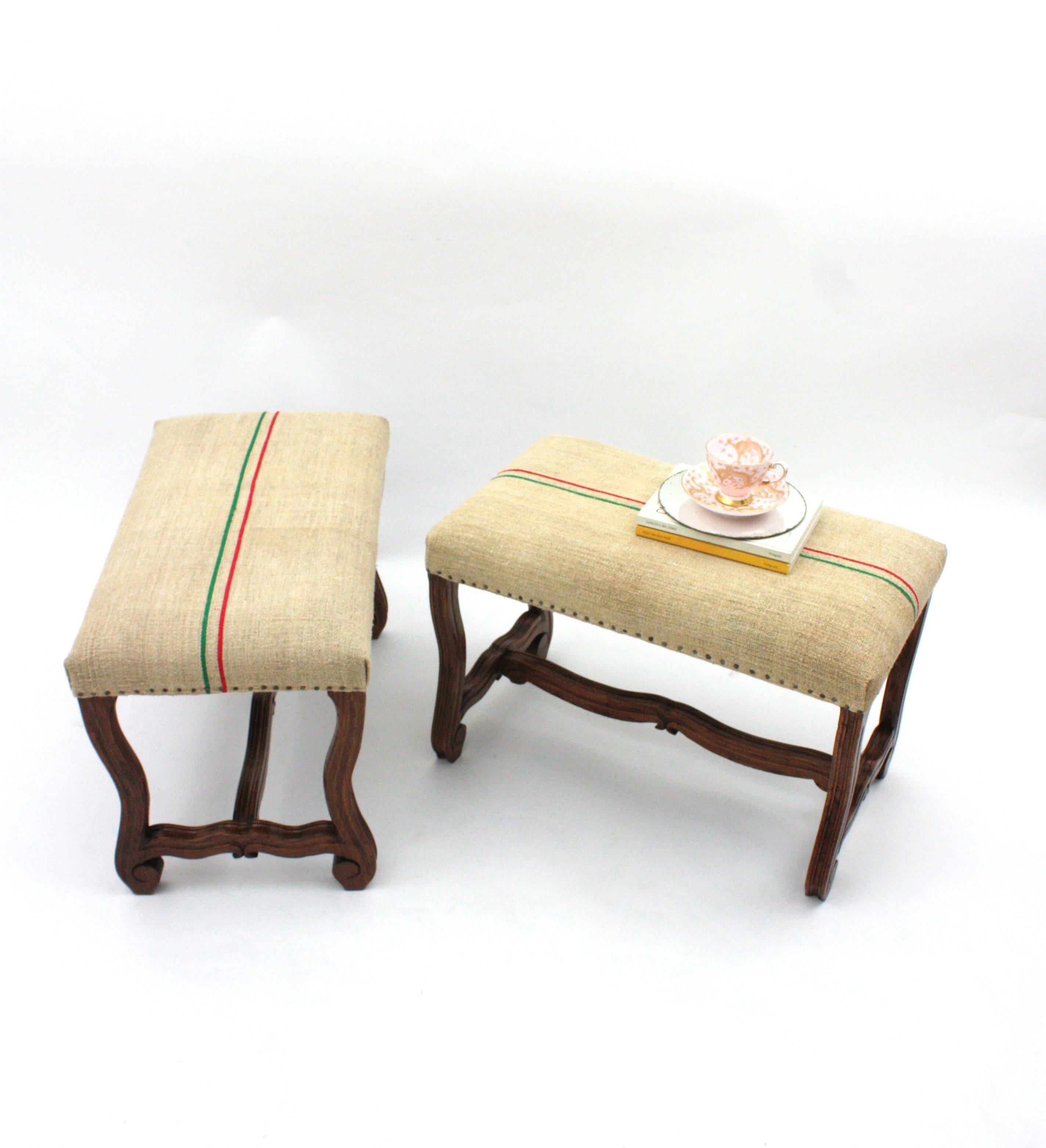 Pair of Os de Mouton Louis XIV Oak Stools New Upholstered in French Linen  For Sale 6