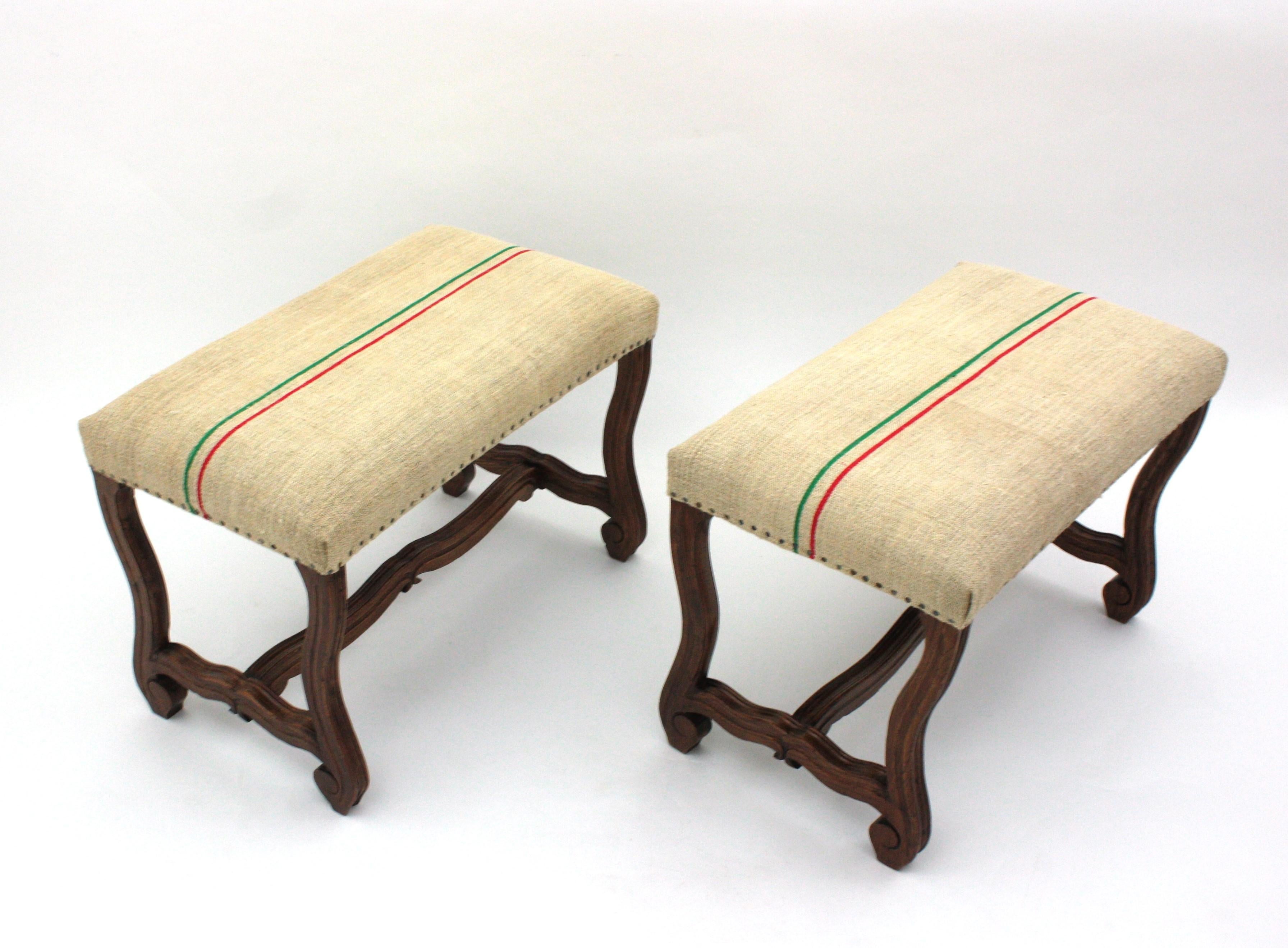 Pair of Os de Mouton Louis XIV Oak Stools New Upholstered in French Linen  For Sale 7