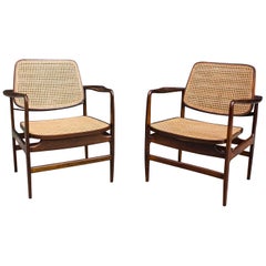 Pair of "Oscar" Chair by Sergio Rodrigues