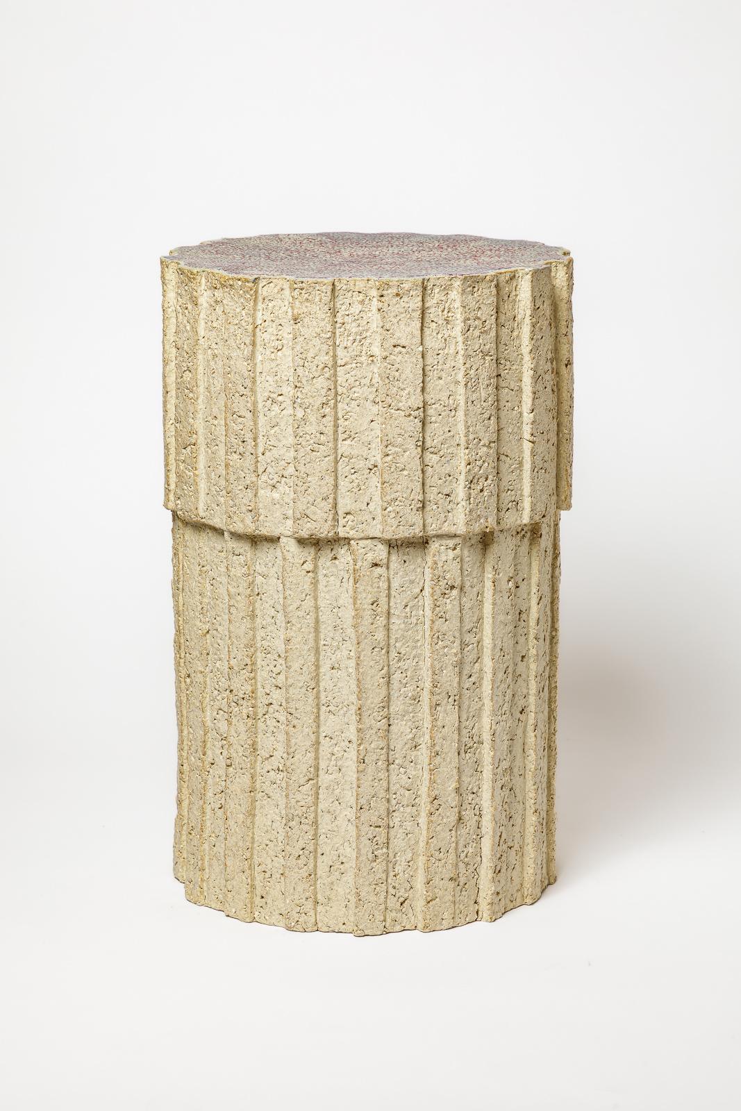Pair of Ostinato tables in raw stoneware with red glazed top by Denis Castaing In New Condition For Sale In Saint-Ouen, FR