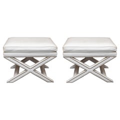 Paire de tabourets X en cuir d'autruche