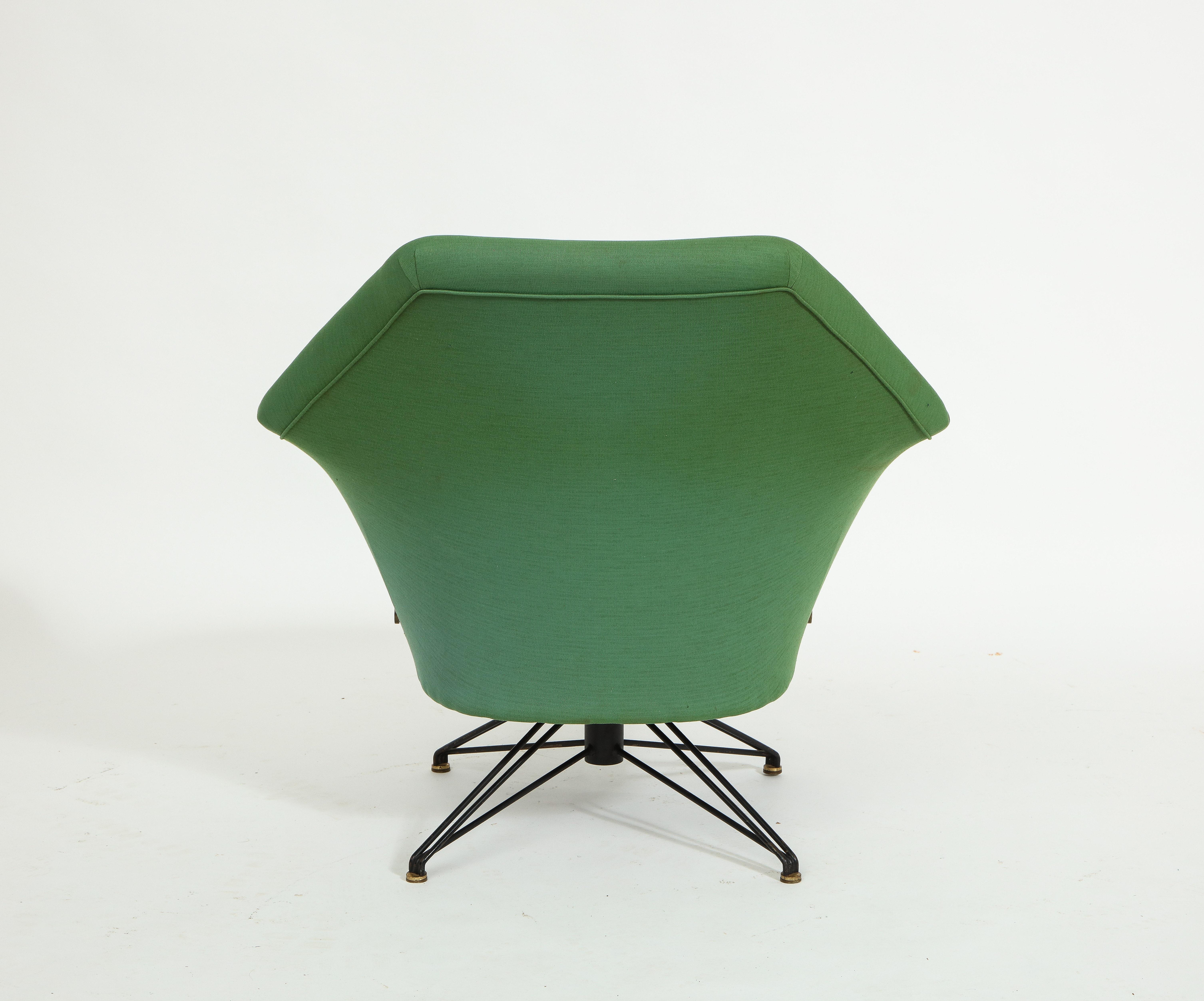 Osvaldo Borsani Pair of Green P32 Chairs for Tecno, Italy 1950s For Sale 3