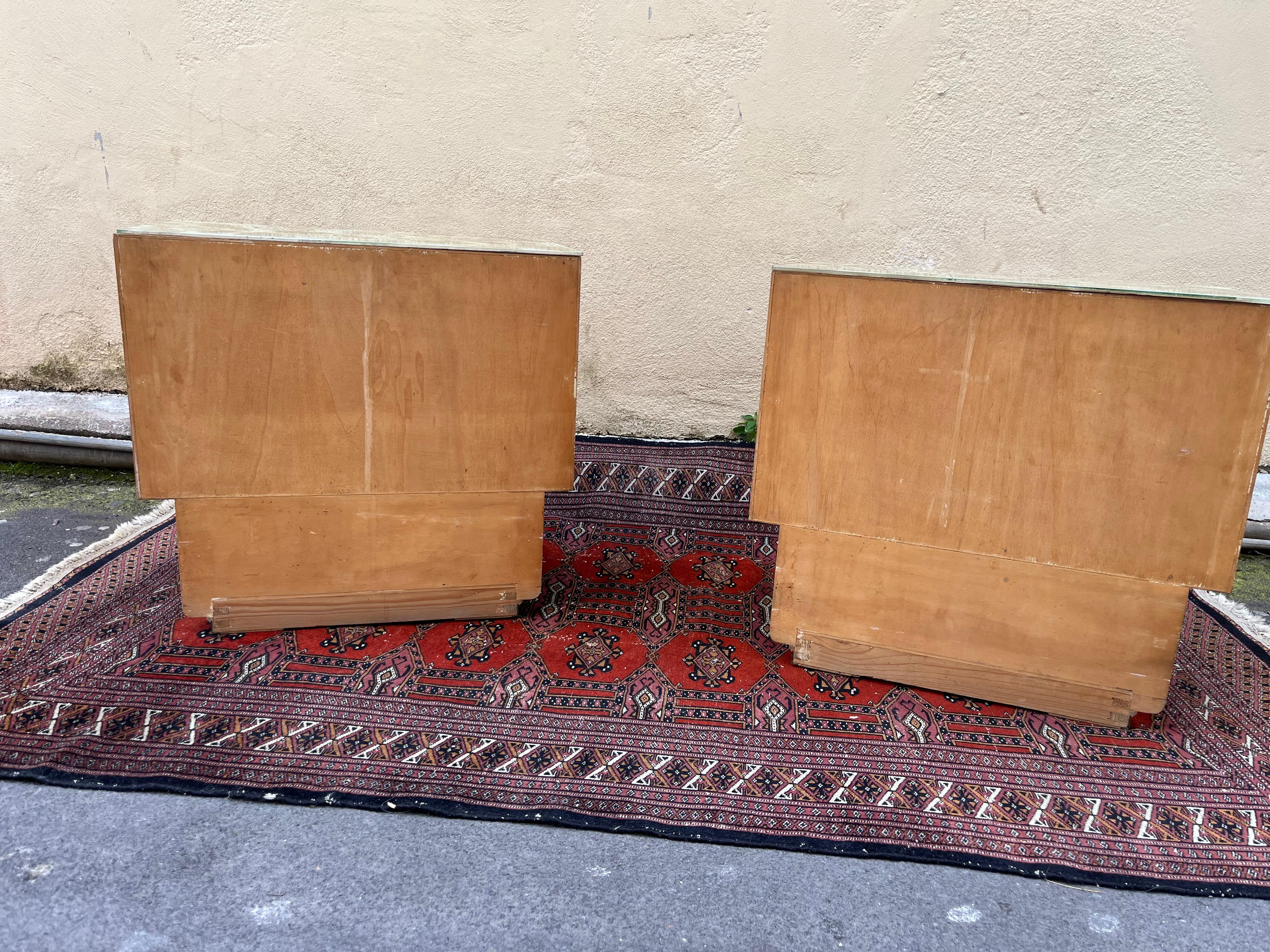Pair of Osvaldo Borsani style bedside tables from the 60s For Sale 5